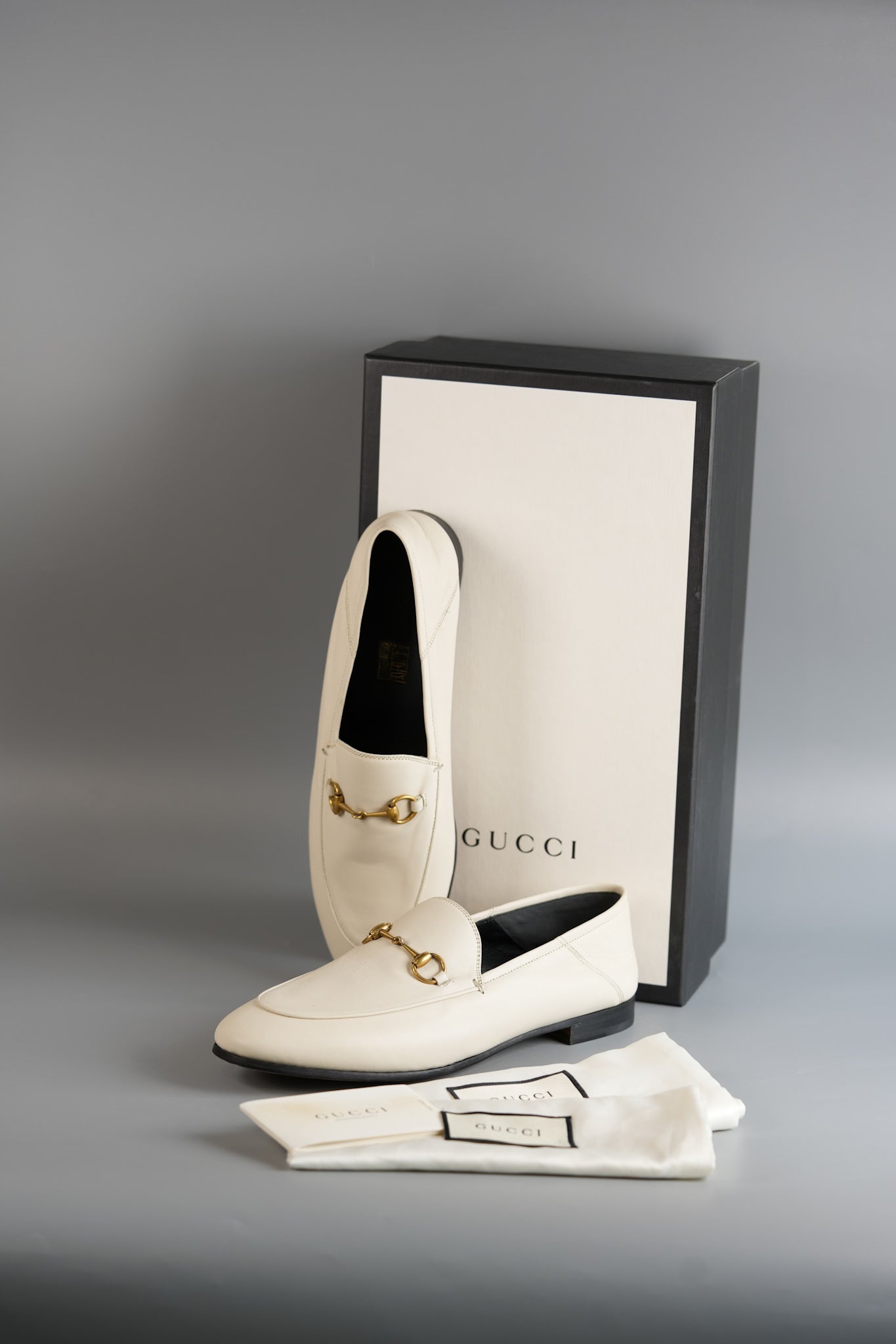 Horsebit Loafer in White Leather Size 41 EU (28.5cm) | Purse Maison Luxury Bags Shop