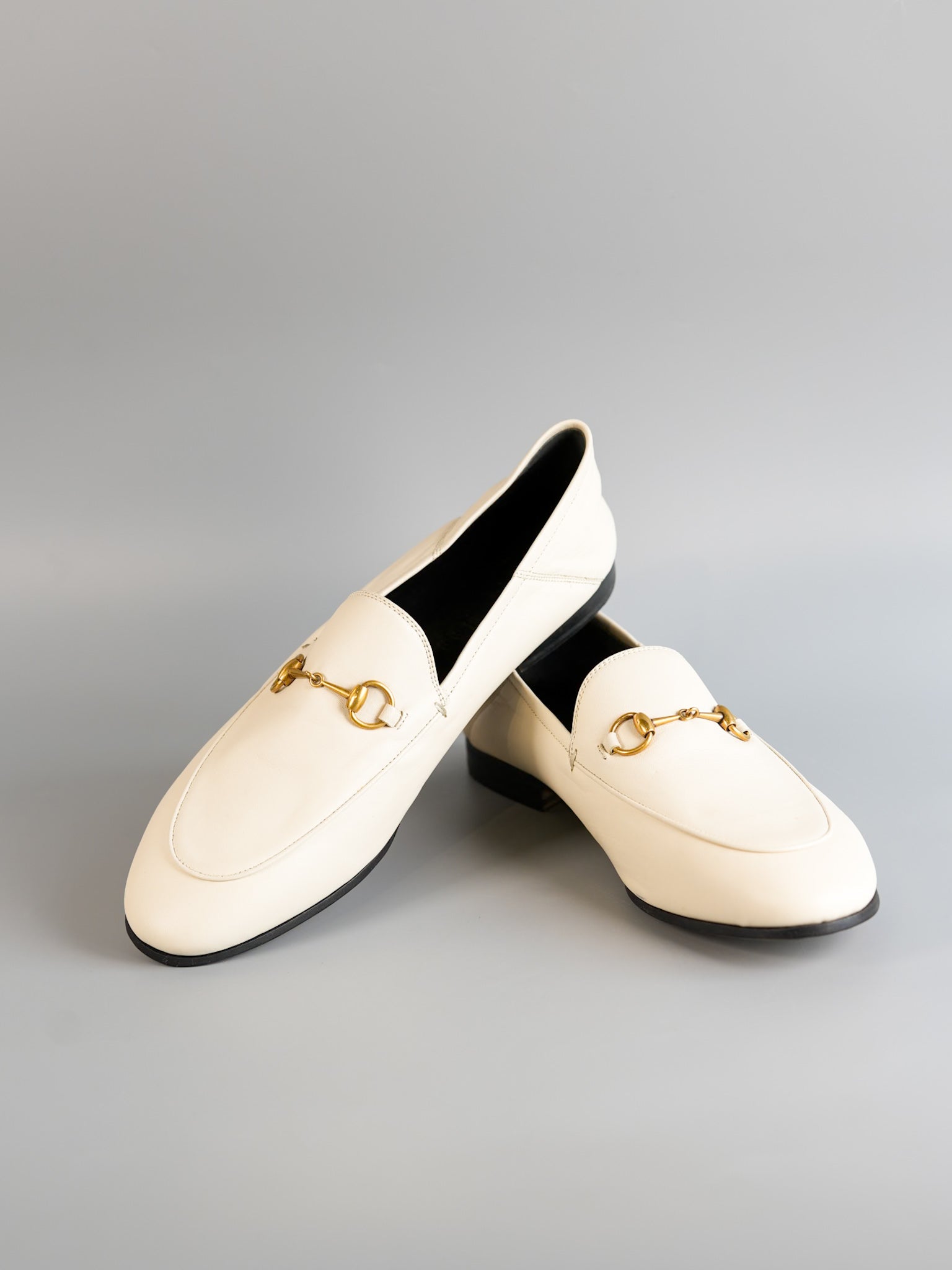 Horsebit Loafer in White Leather Size 41 EU (28.5cm) | Purse Maison Luxury Bags Shop