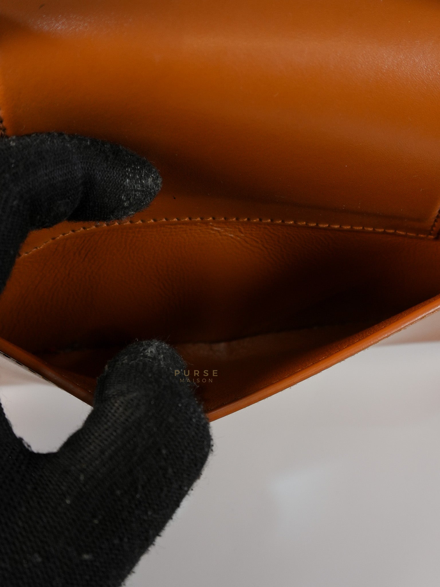 Hourglass in Brown Leather Top Handle Bag | Purse Maison Luxury Bags Shop