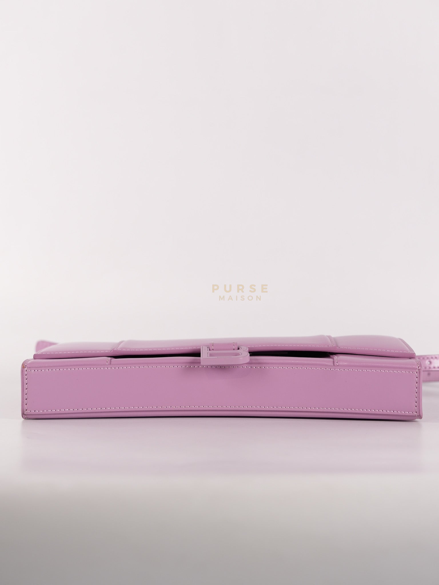 Hourglass Stretch in Light Purplish Pink in Smooth Calfskin Leather Shoulder Bag | Purse Maison Luxury Bags Shop