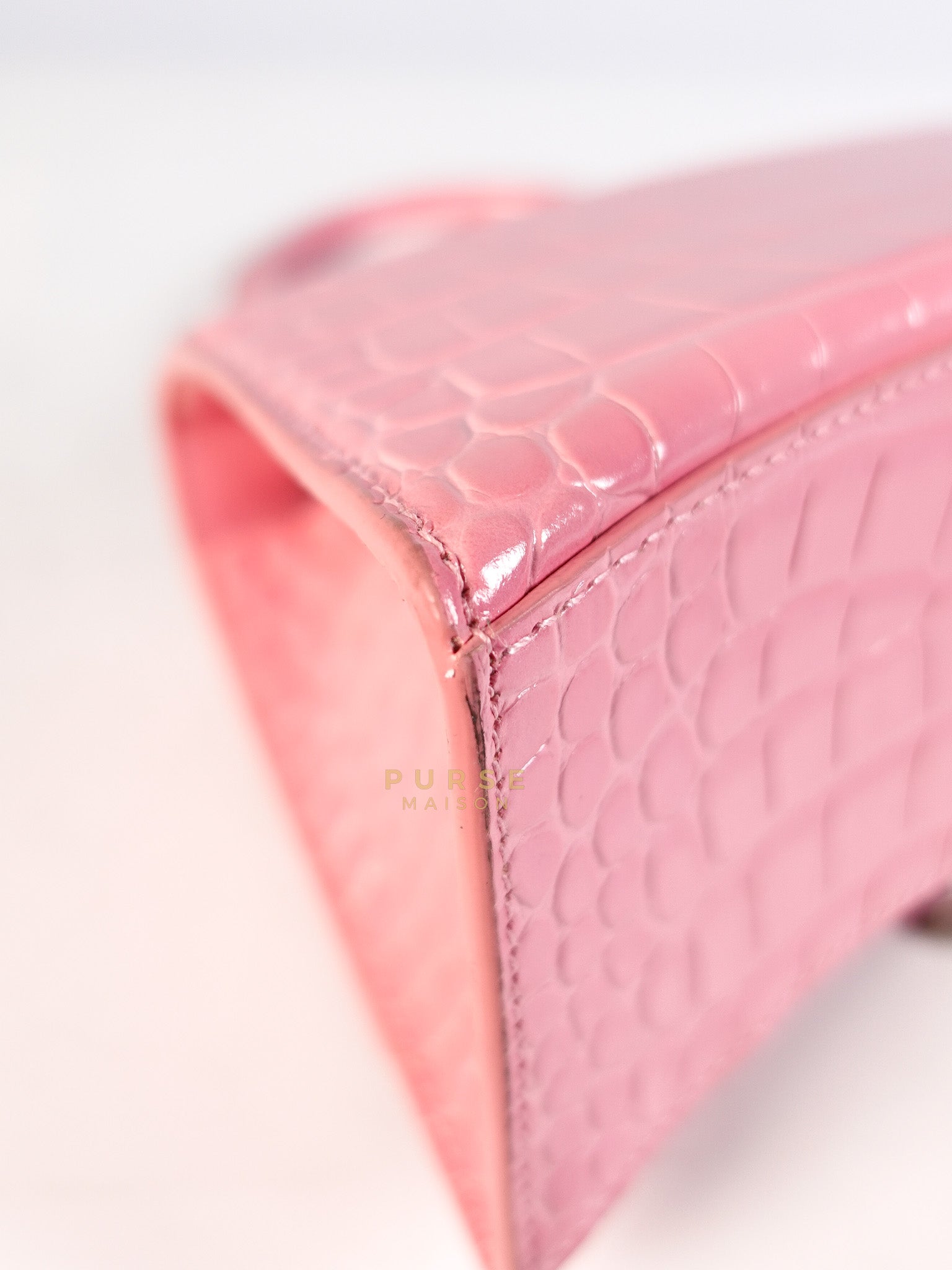 Hourglass Top Handle Bag Small in Pink Crododile Embosed Leather & Silver Hardware | Purse Maison Luxury Bags Shop
