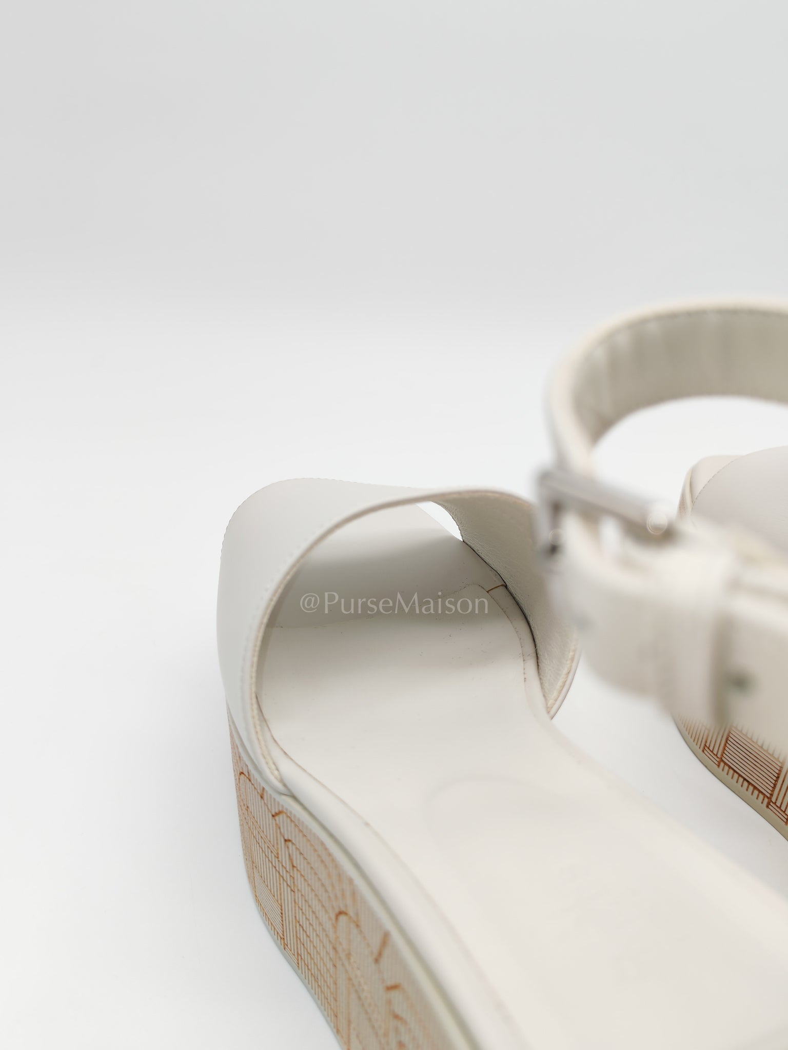 Illusion Blanc Wedge Sandals Size 38EU (24CM) | Purse Maison Luxury Bags Shop