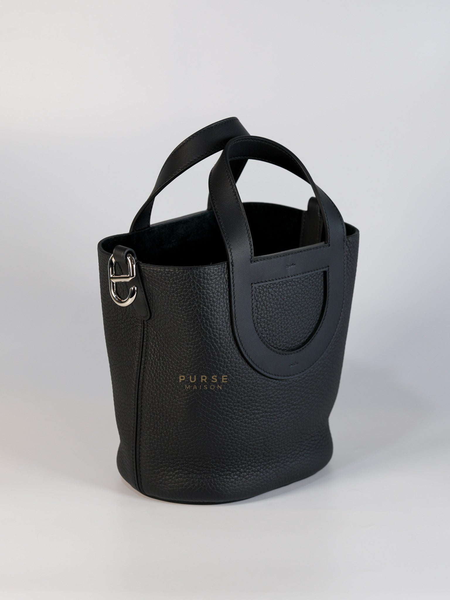 ⁠In The Loop 18 Clemence Noir Palladium Hardware Stamp W (2024) | Purse Maison Luxury Bags Shop
