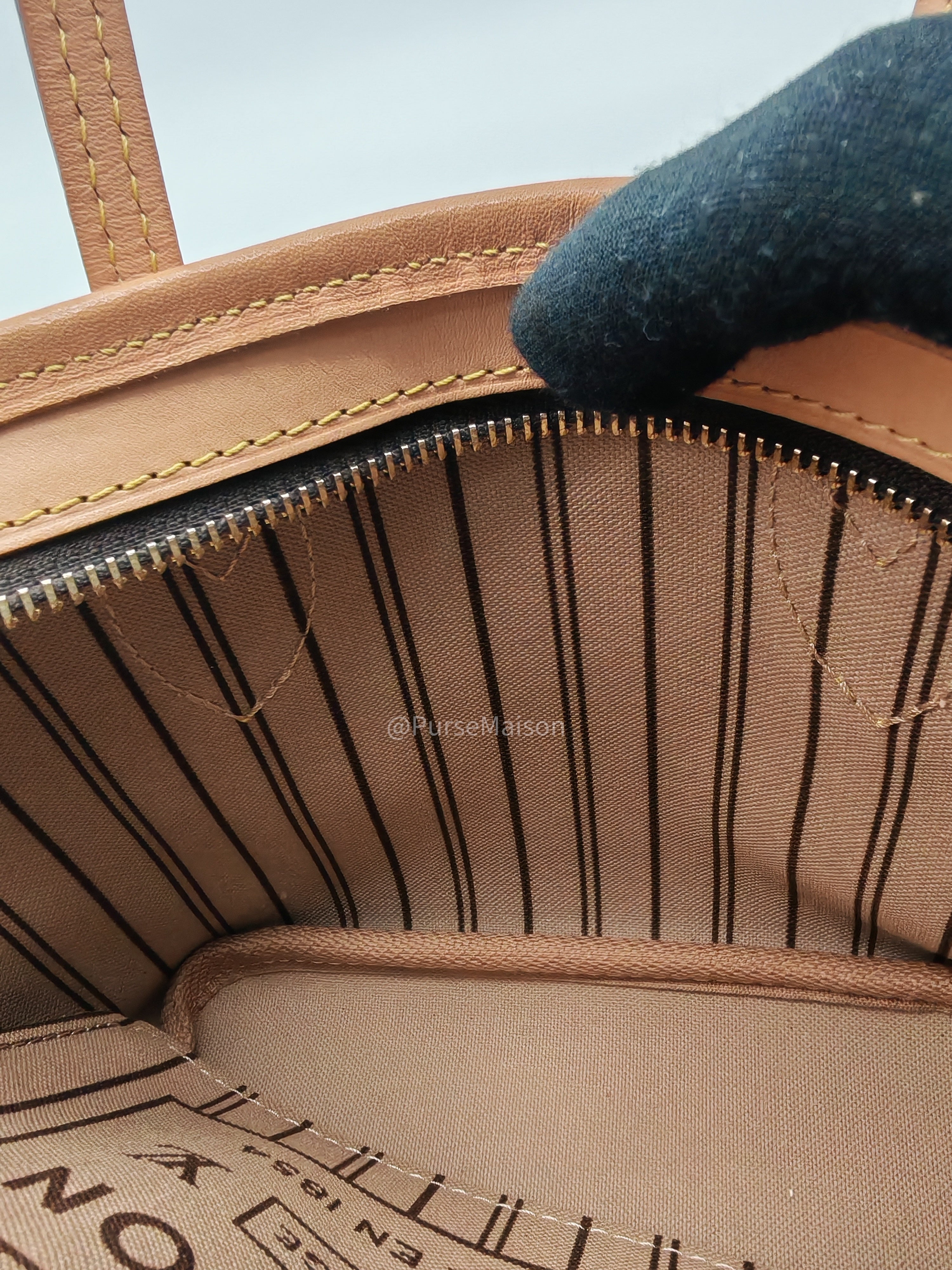 Louis Vuitton Neverfull BB in Monogram Canvas (Microchip)