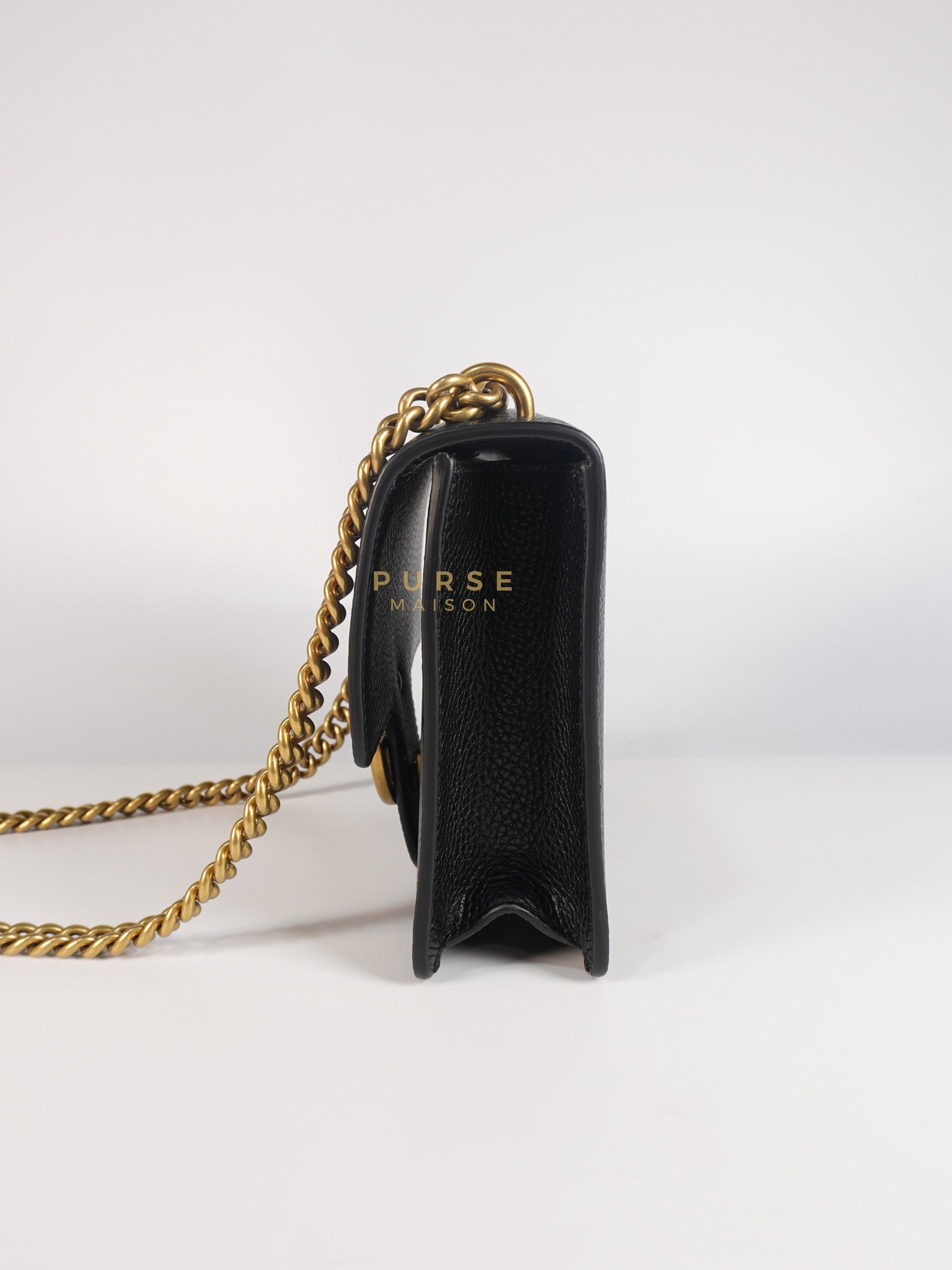 Interlocking G Marmont Black Grained Calfskin Leather Crossbody Bag | Purse Maison Luxury Bags Shop