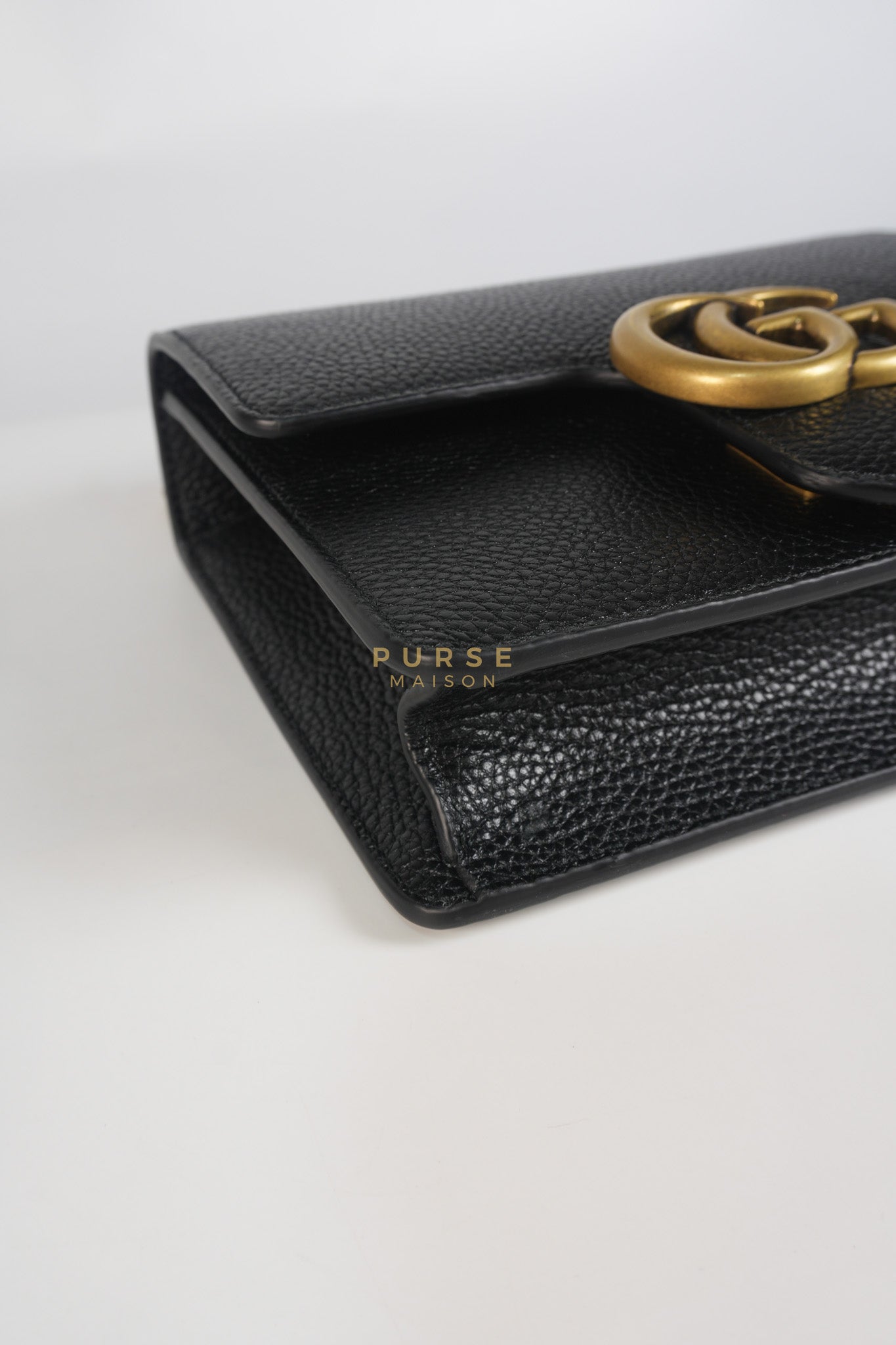 Interlocking G Marmont Black Grained Calfskin Leather Crossbody Bag | Purse Maison Luxury Bags Shop