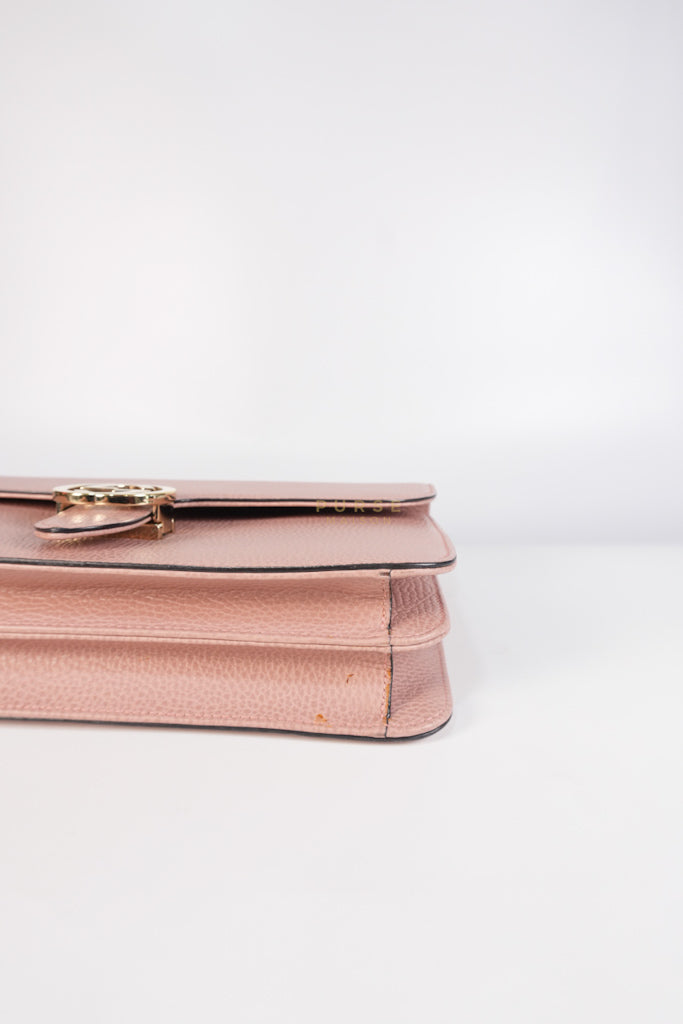 Interlocking G Medium in Pink Grained Calfskin Leather Chain Strap Bag | Purse Maison Luxury Bags Shop