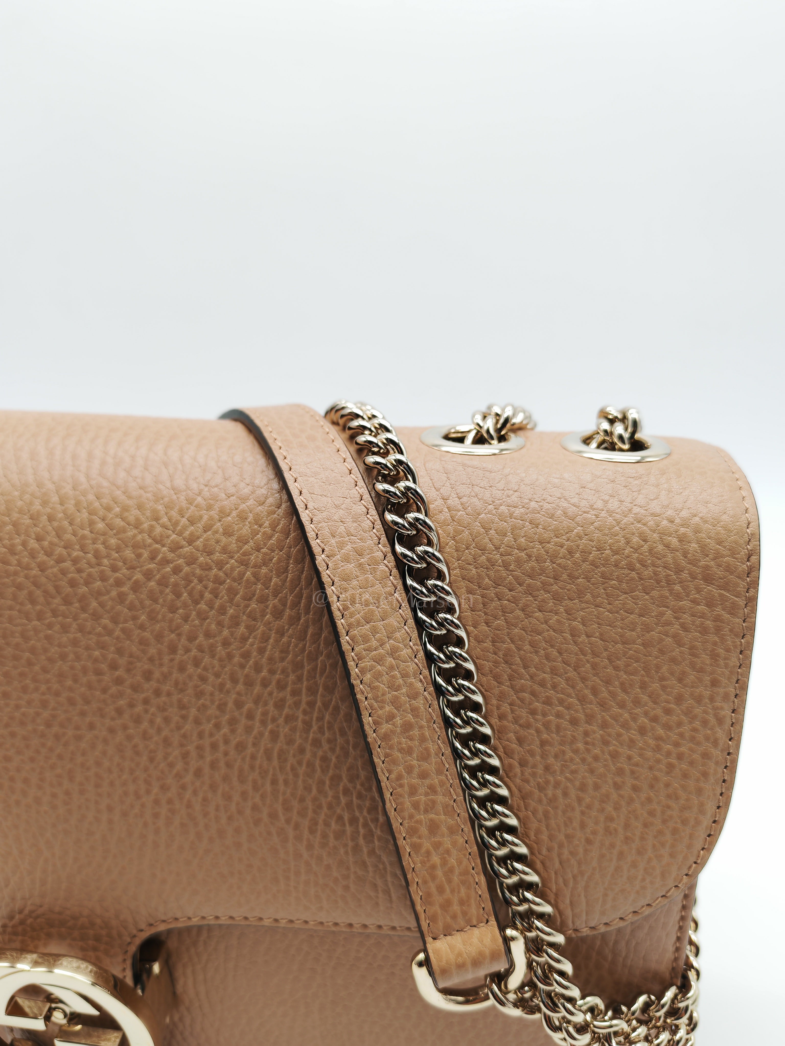 Interlocking G Shoulder Bag in Beige Dollar Calfksin Leather & Light Gold Hardware | Purse Maison Luxury Bags Shop