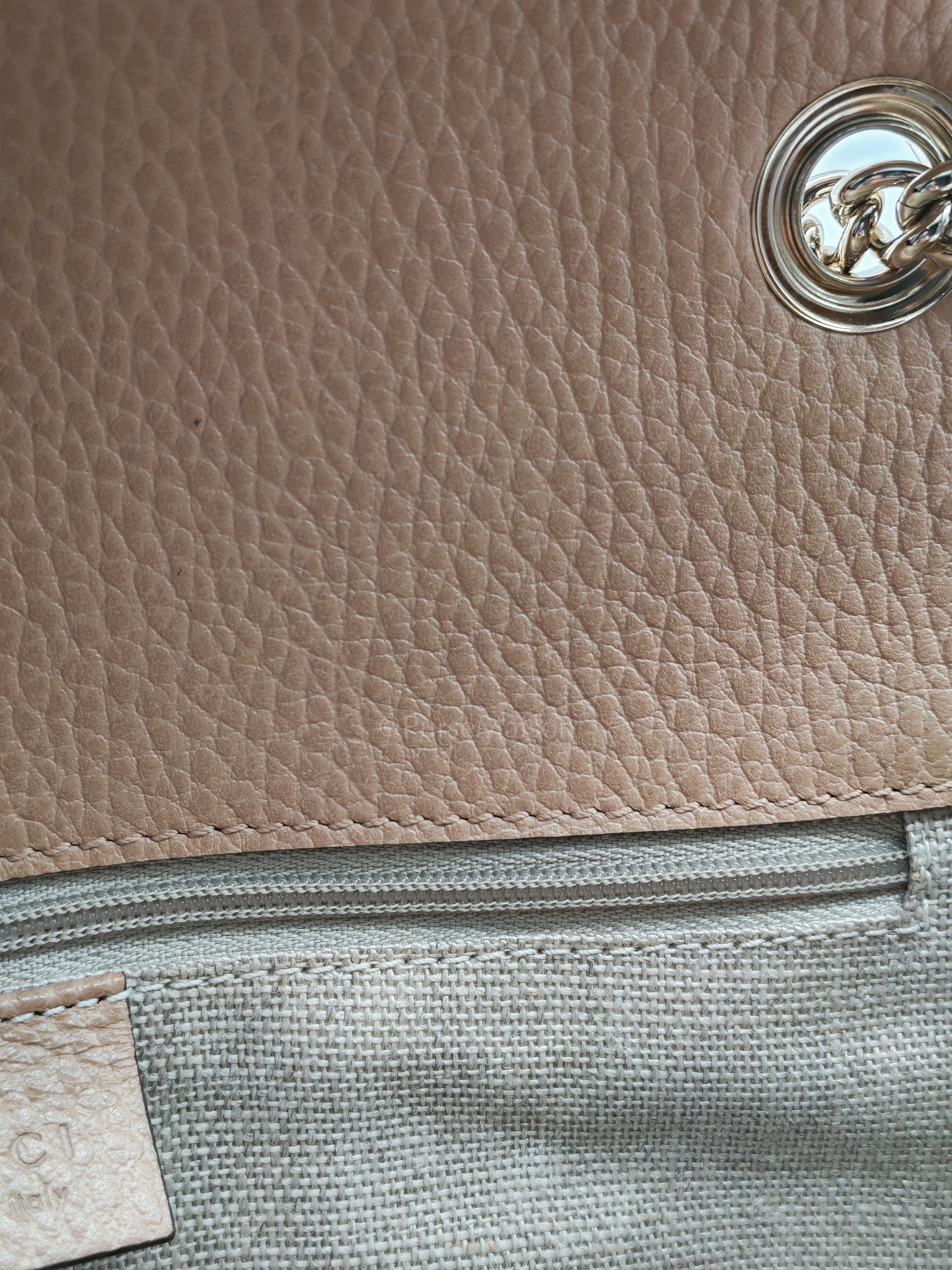 Interlocking G Shoulder Bag in Beige Dollar Calfksin Leather & Light Gold Hardware | Purse Maison Luxury Bags Shop