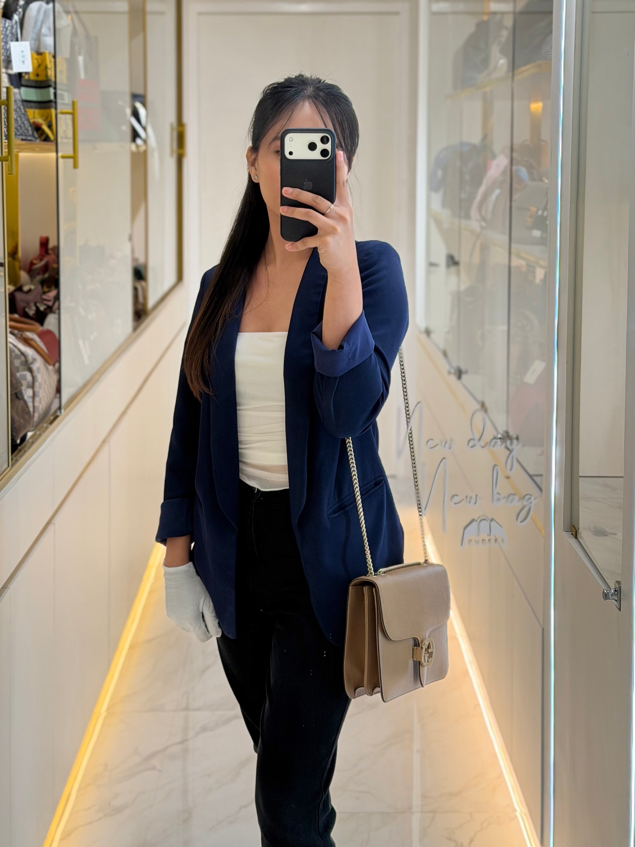 Interlocking G Shoulder Bag in Beige Dollar Calfksin Leather & Light Gold Hardware | Purse Maison Luxury Bags Shop