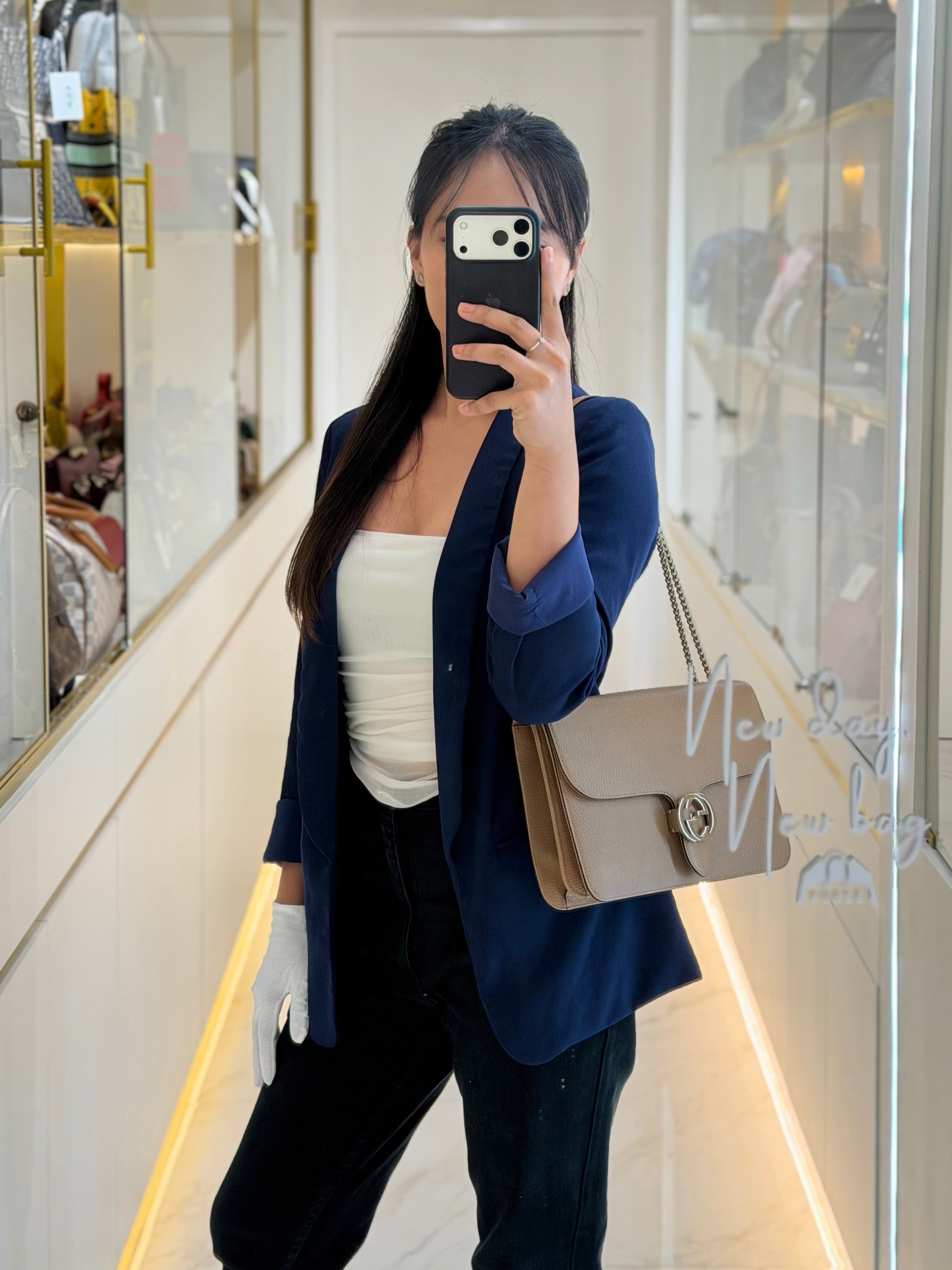 Interlocking G Shoulder Bag in Beige Dollar Calfksin Leather & Light Gold Hardware | Purse Maison Luxury Bags Shop