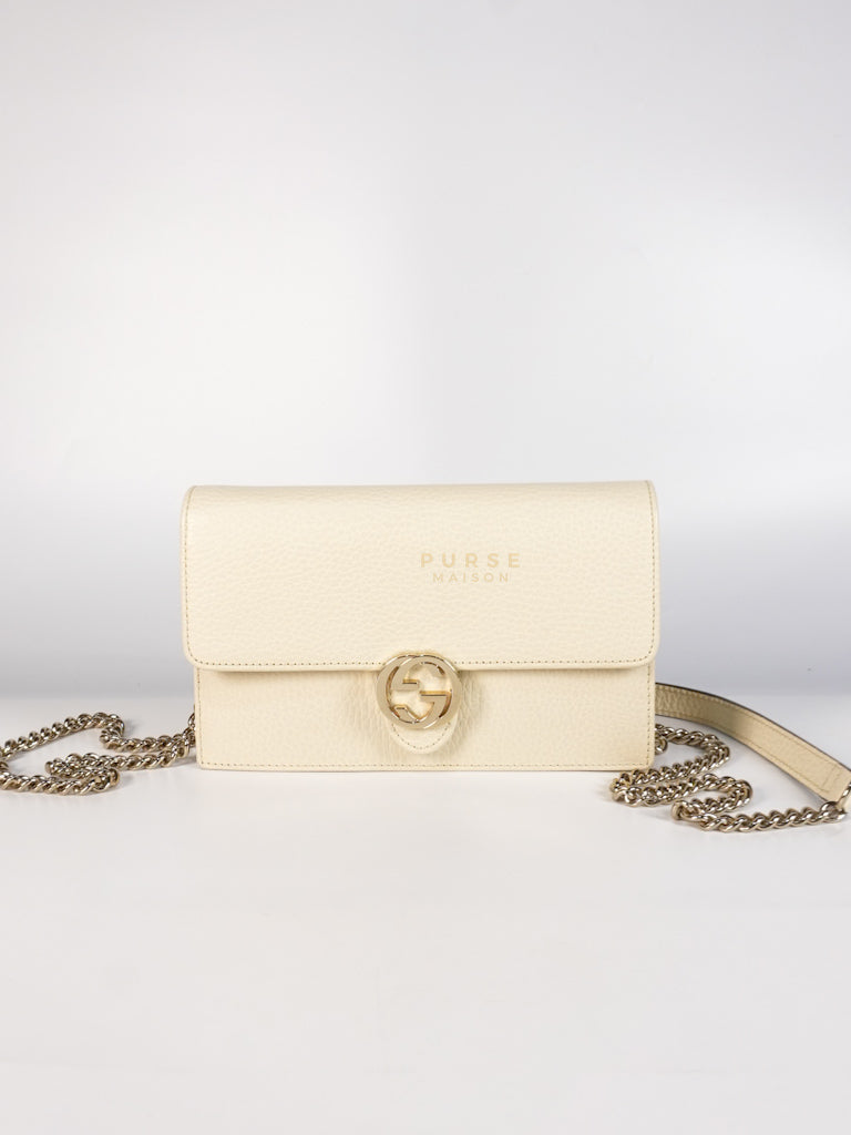 Interlocking G Wallet on Chain Ivory White in Grained Calfskin Leather | Purse Maison Luxury Bags Shop