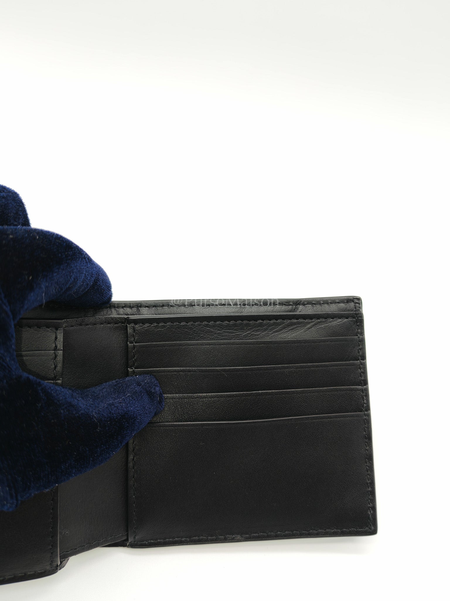 Intrecciato Bi-fold Wallet Black | Purse Maison Luxury Bags Shop