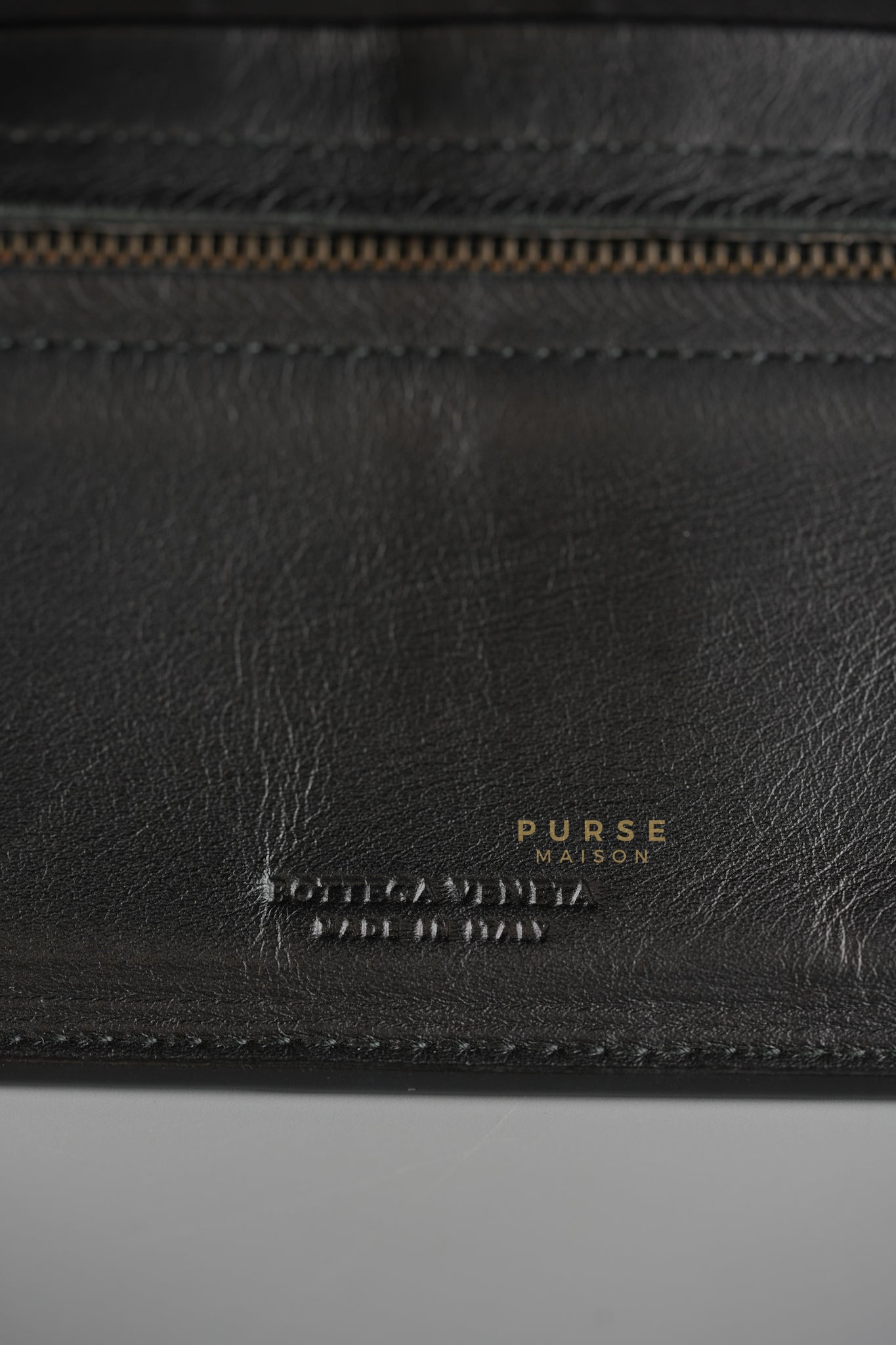 Intrecciato Bi-Fold Wallet (Black) | Purse Maison Luxury Bags Shop