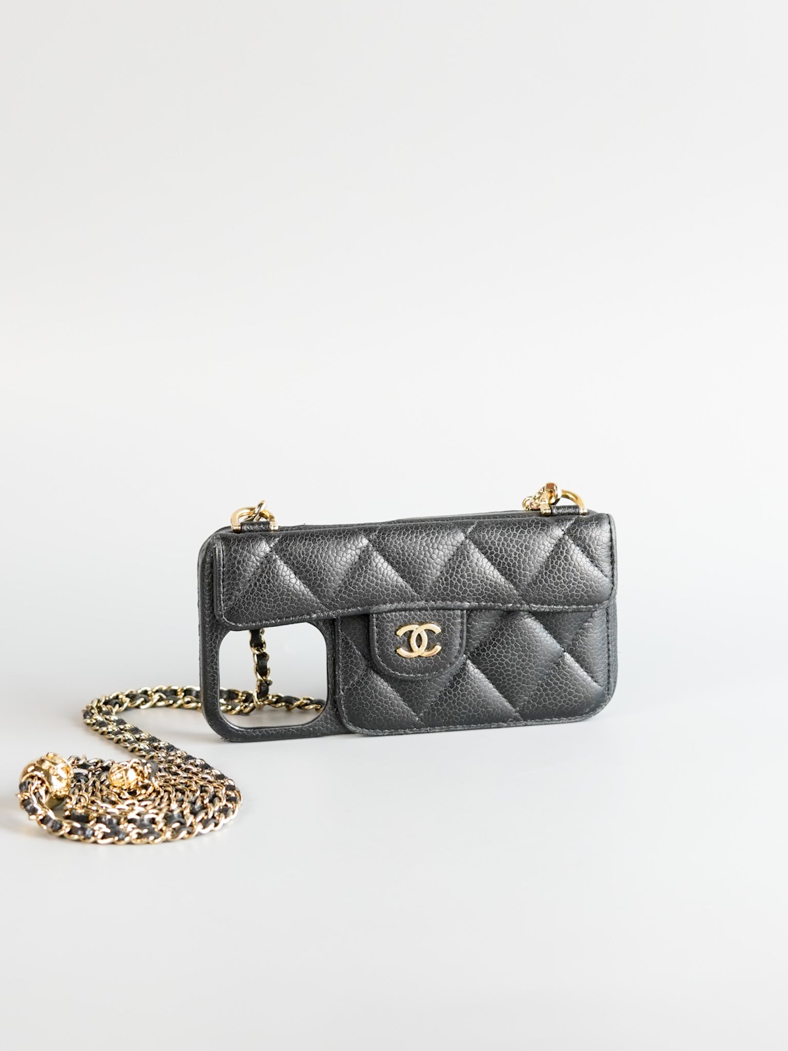 iPhone 14 Case with Pearl Crush Chain in Black Caviar and Light Harware Series 31 | Purse Maison Luxury Bags Shop