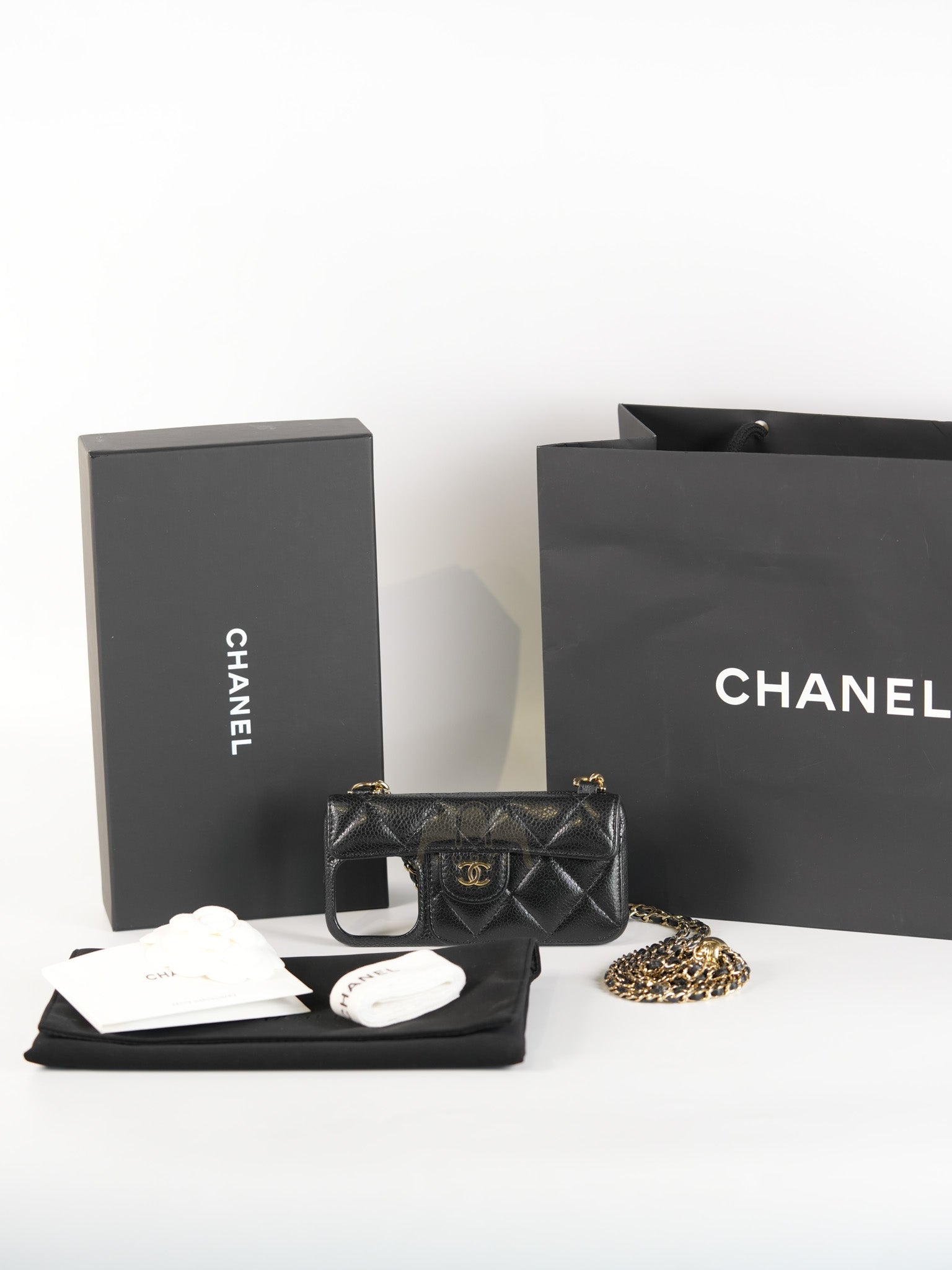 Iphone14 Pro Phone Case in Quilted Caviar Leather Chain Strap (Microchip) | Purse Maison Luxury Bags Shop