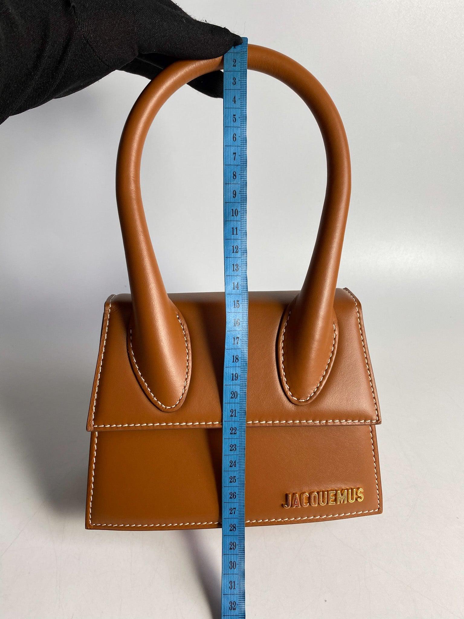 Jacquemus Le Chiquito Moyen Y Brown Bag in Gold Hardware