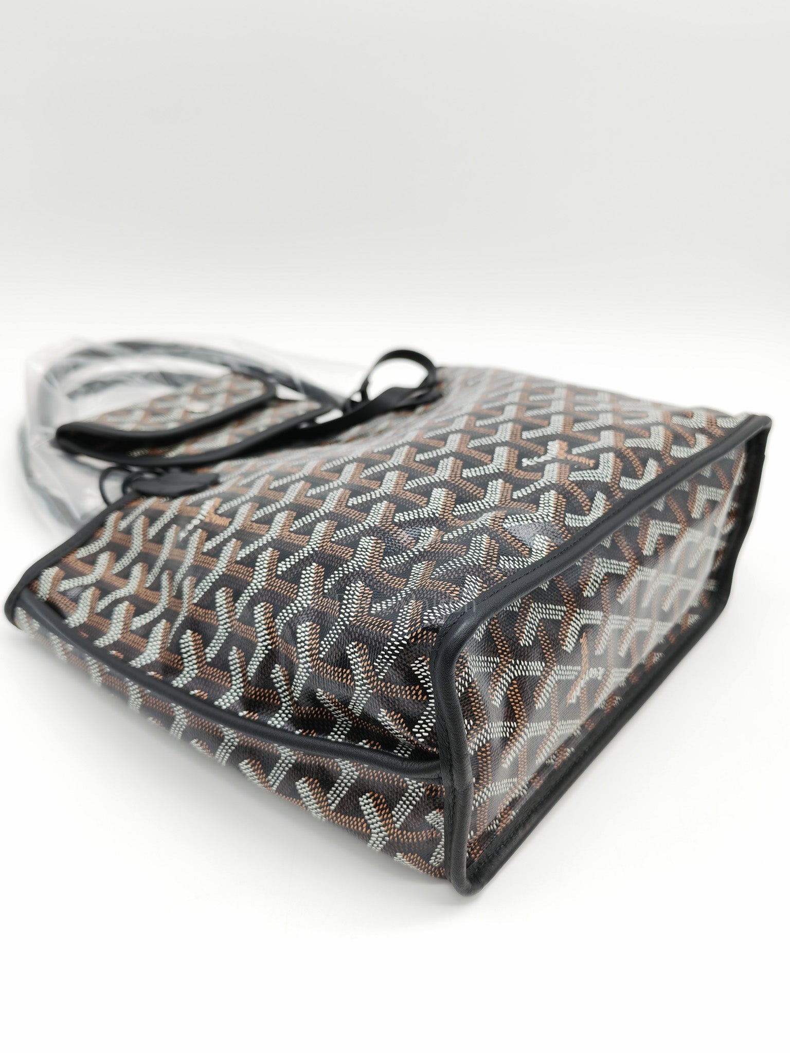 Mini Anjou in Black Goyardine Canvas with Croc Magnetic Clip