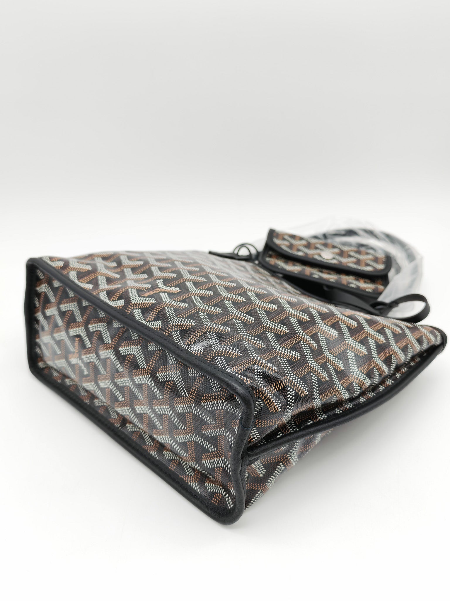 Mini Anjou in Black Goyardine Canvas with Croc Magnetic Clip