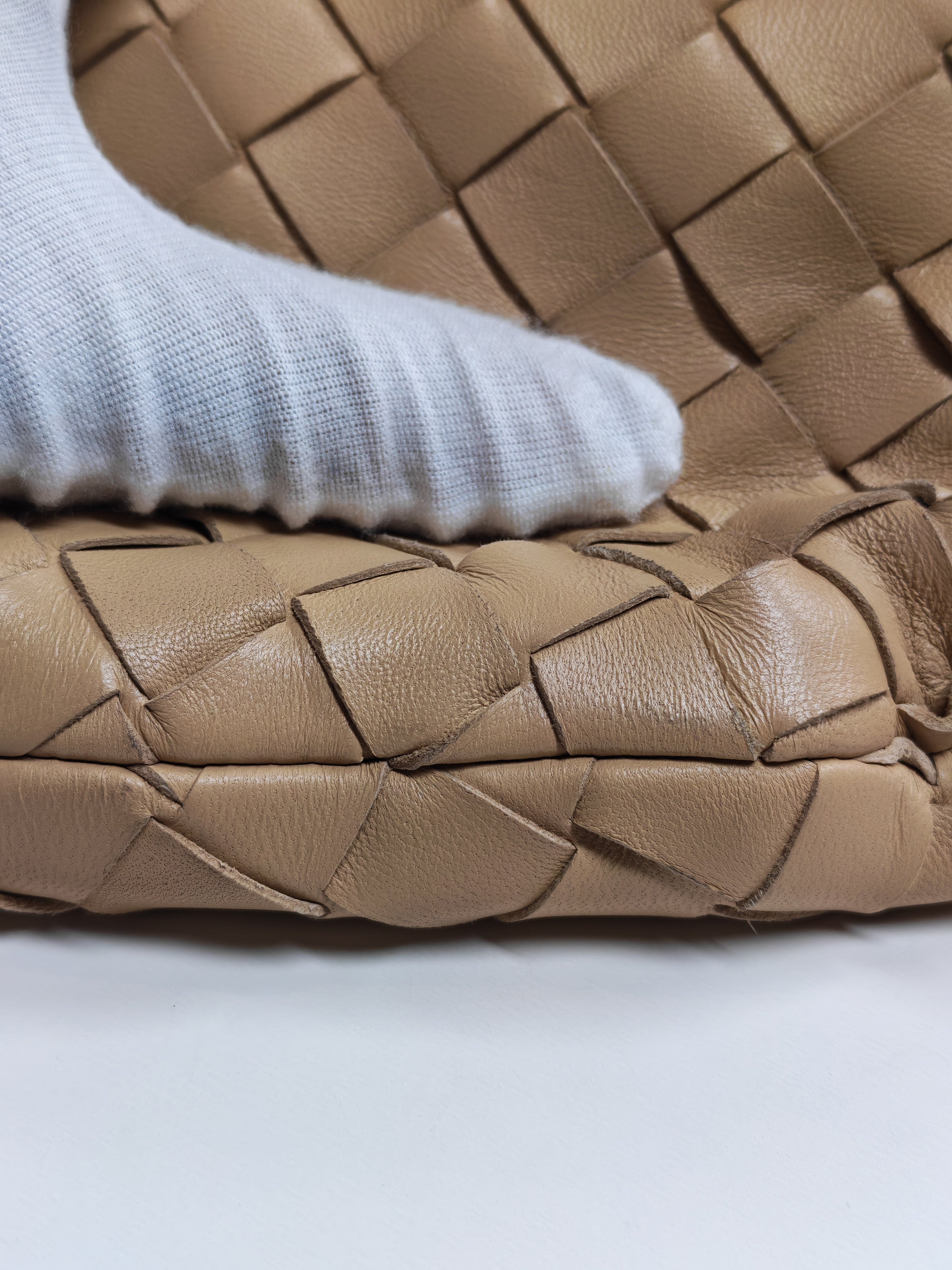 Jodie Medium in Beige Intrecciato Woven Leather Shoulder Bag | Purse Maison Luxury Bags Shop