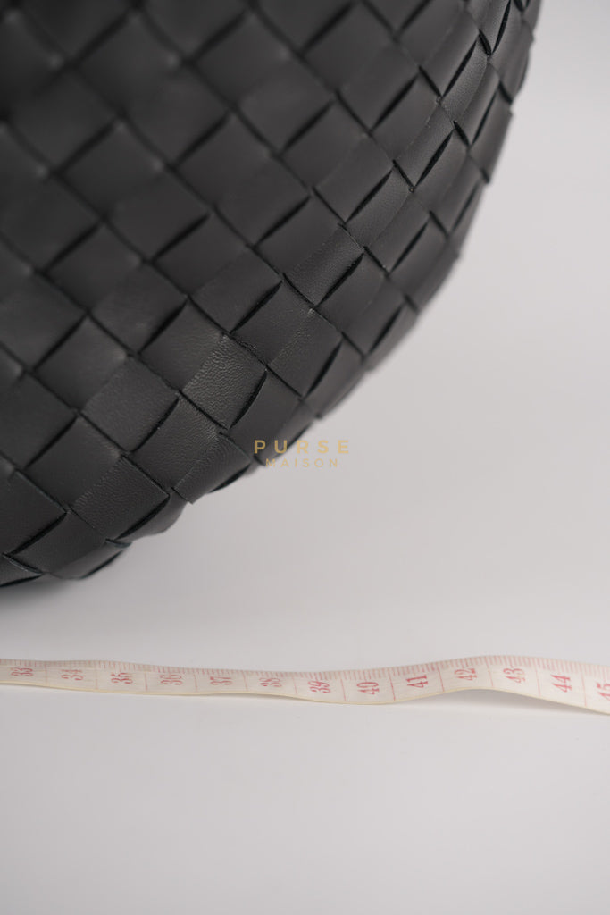Jodie Medium in Black Intrecciato Leather | Purse Maison Luxury Bags Shop