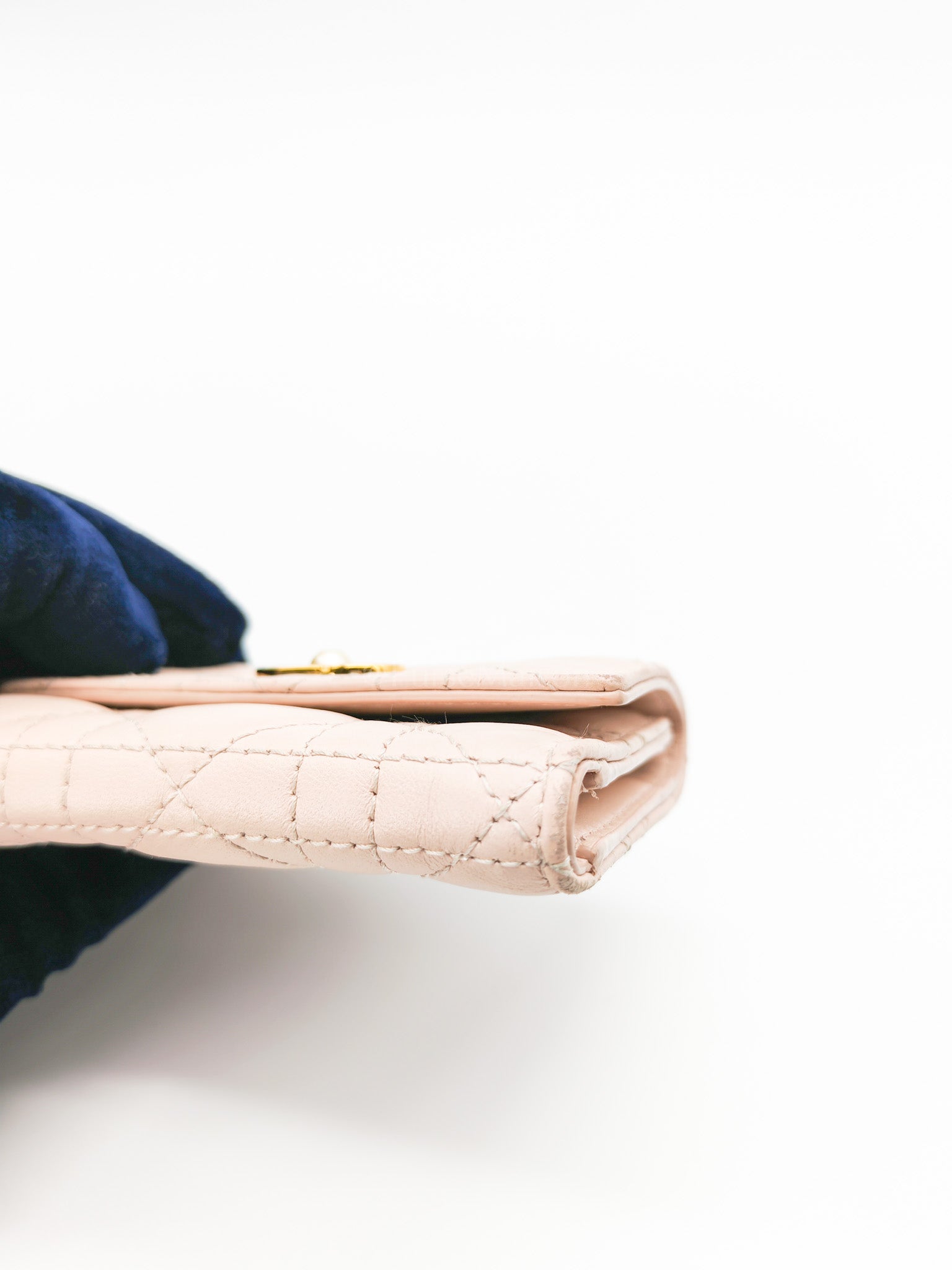 Jolie Hibiscus Powder Pink Trifold Wallet | Purse Maison Luxury Bags Shop