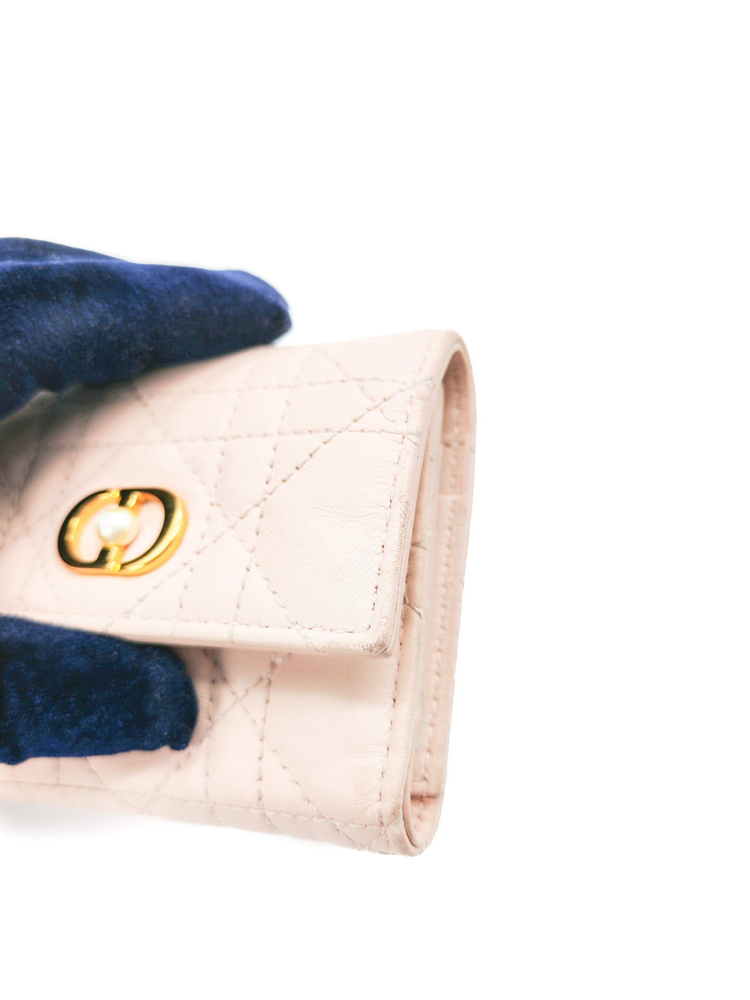 Jolie Hibiscus Powder Pink Trifold Wallet | Purse Maison Luxury Bags Shop