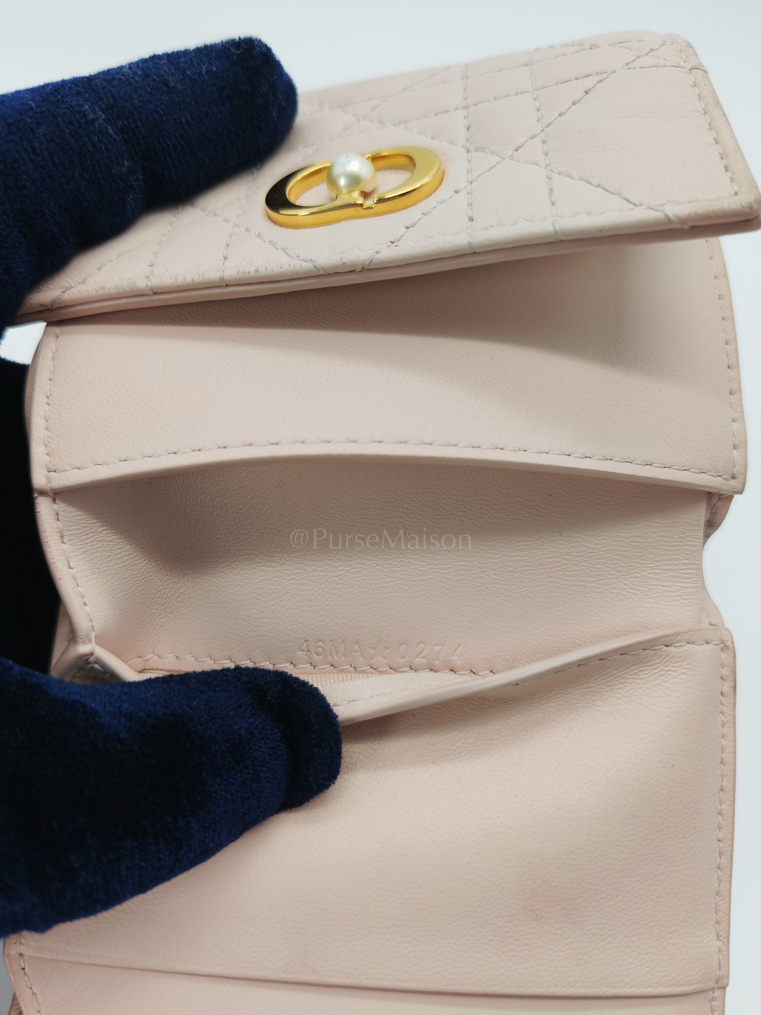 Jolie Hibiscus Powder Pink Trifold Wallet | Purse Maison Luxury Bags Shop