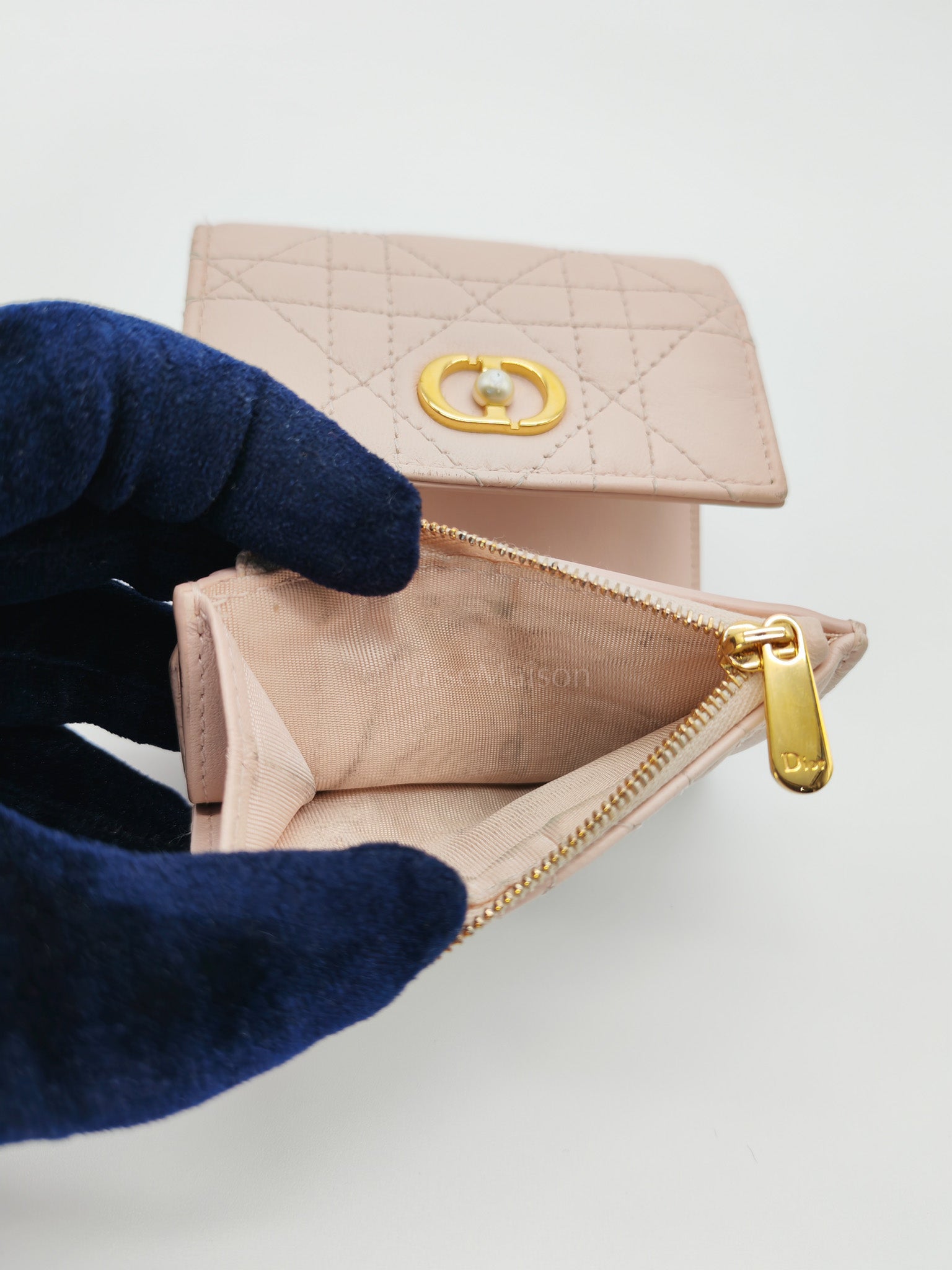 Jolie Hibiscus Powder Pink Trifold Wallet | Purse Maison Luxury Bags Shop