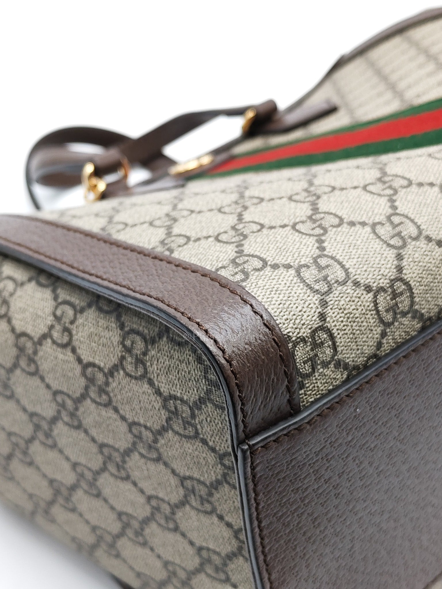 Ophidia Medium Tote Bag in GG Supreme Monogram Web Canvas & Gold Hardware