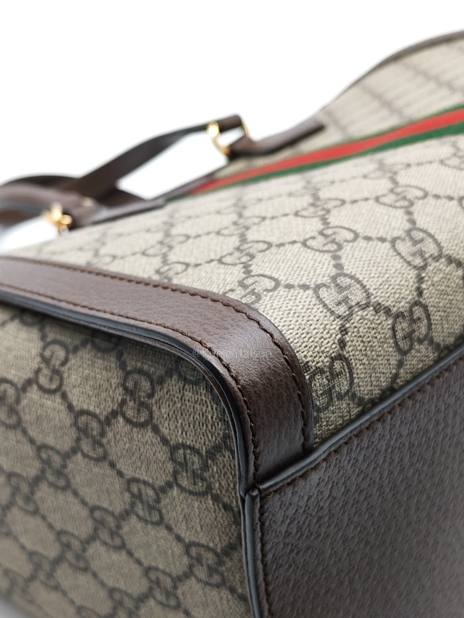 Ophidia Medium Tote Bag in GG Supreme Monogram Web Canvas & Gold Hardware