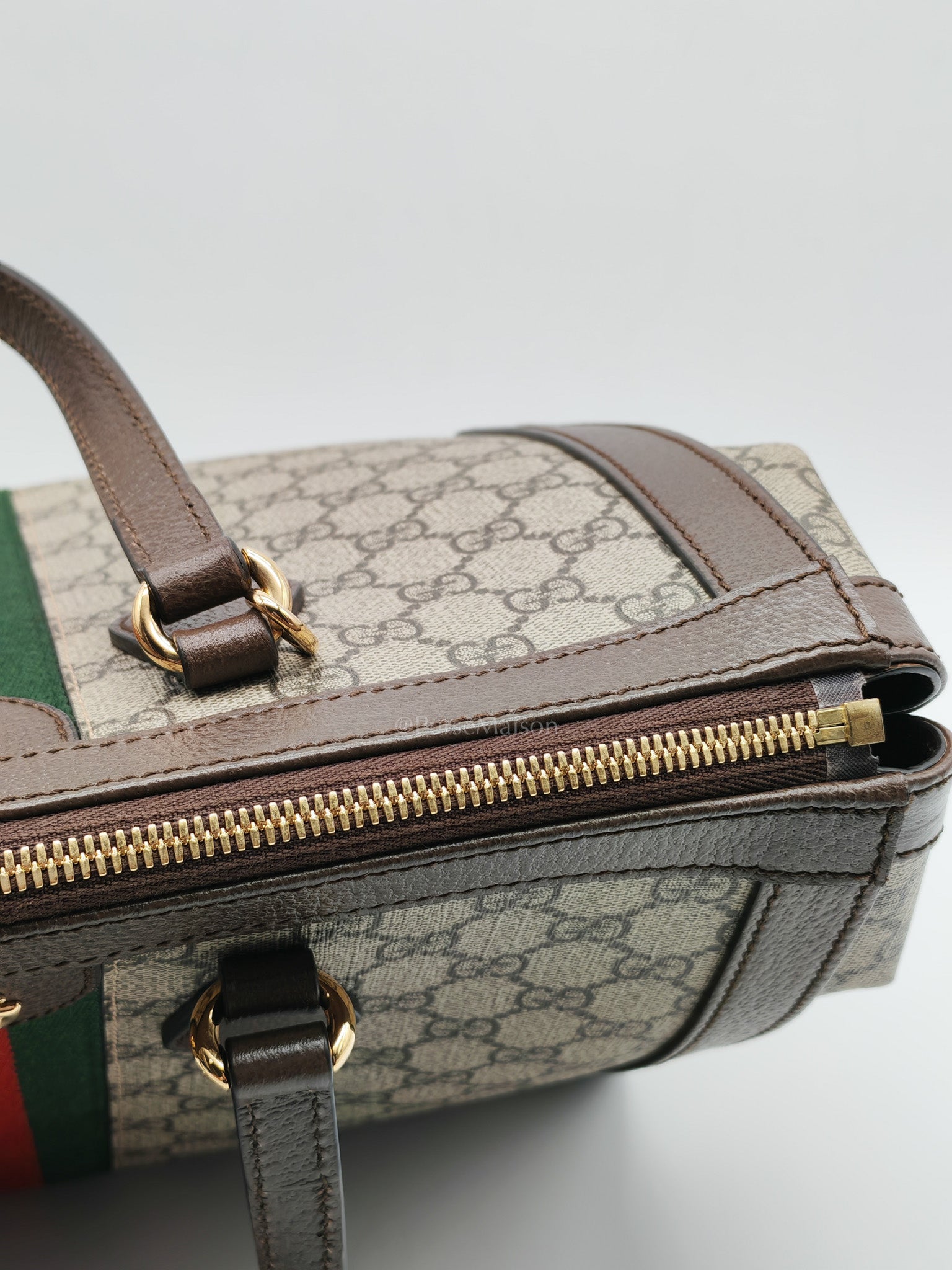Ophidia Medium Tote Bag in GG Supreme Monogram Web Canvas & Gold Hardware