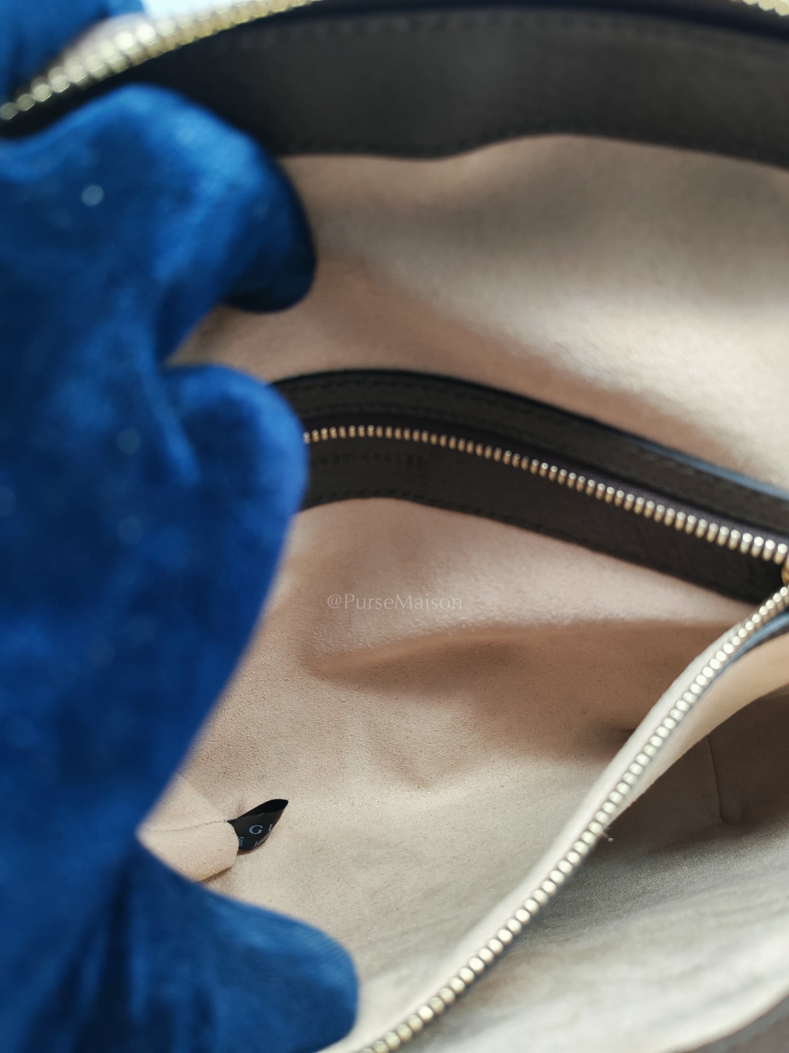 Ophidia Medium Tote Bag in GG Supreme Monogram Web Canvas & Gold Hardware