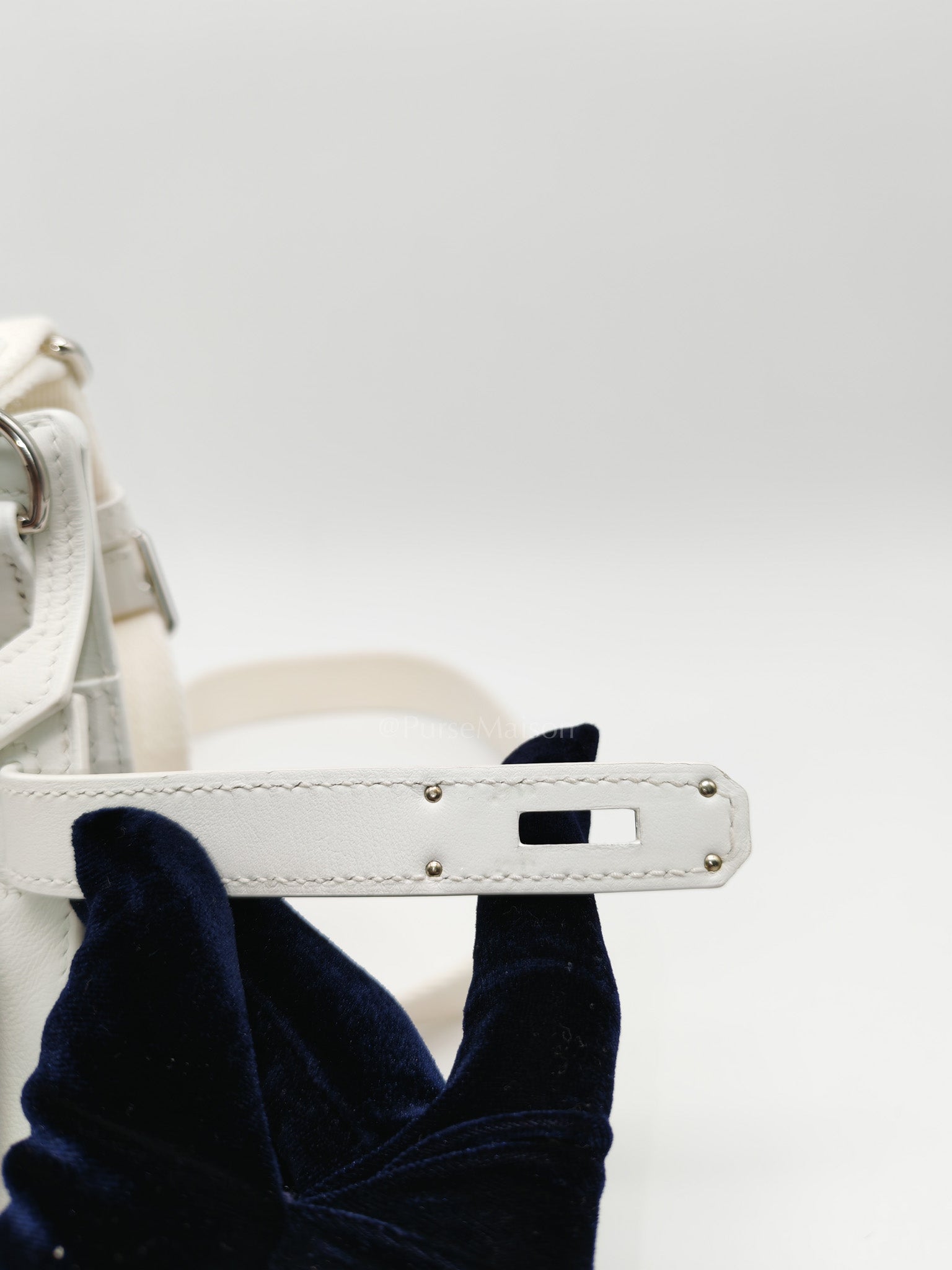 Mini Jypsiere in White Evercolor Leather Palladium Hardware Stamp W (2024)