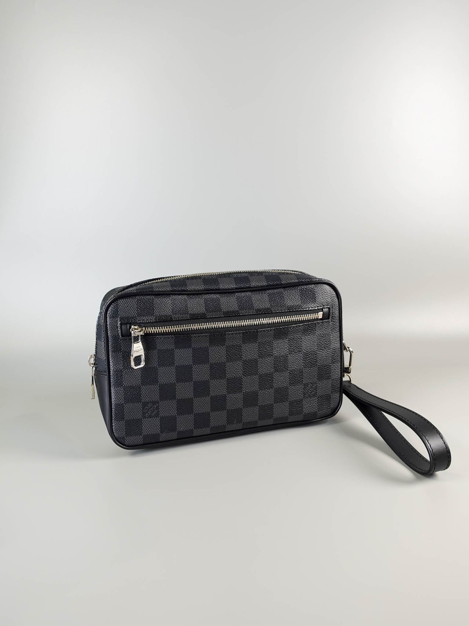 Kasai Clutch in Damier Graphite (Date Code: SR1138) | Purse Maison Luxury Bags Shop