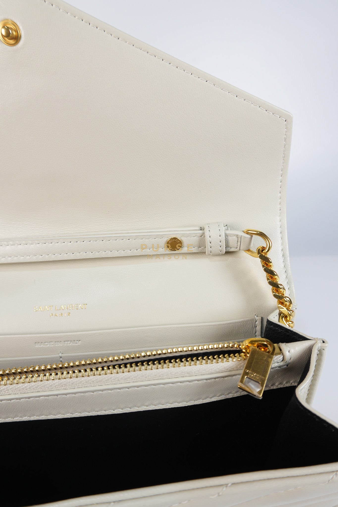 Kate Wallet on Chain in Off White Chevron Quilted Leather | Purse Maison Luxury Bags Shop