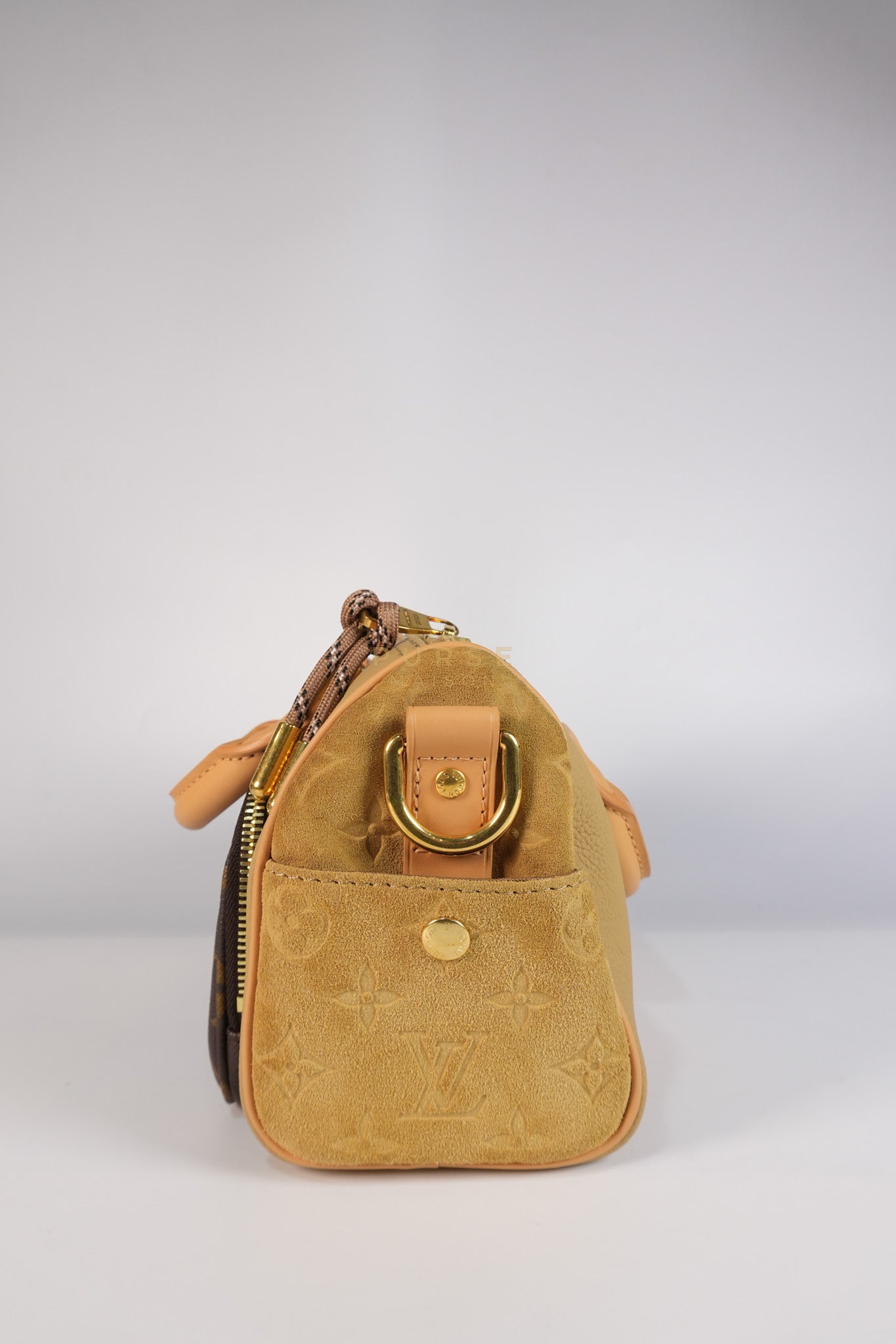 Keepall 25 Bandouliere Cargo in Tonal Suede/ Cowhide/Monogram Canvas (Microchip) | Purse Maison Luxury Bags Shop