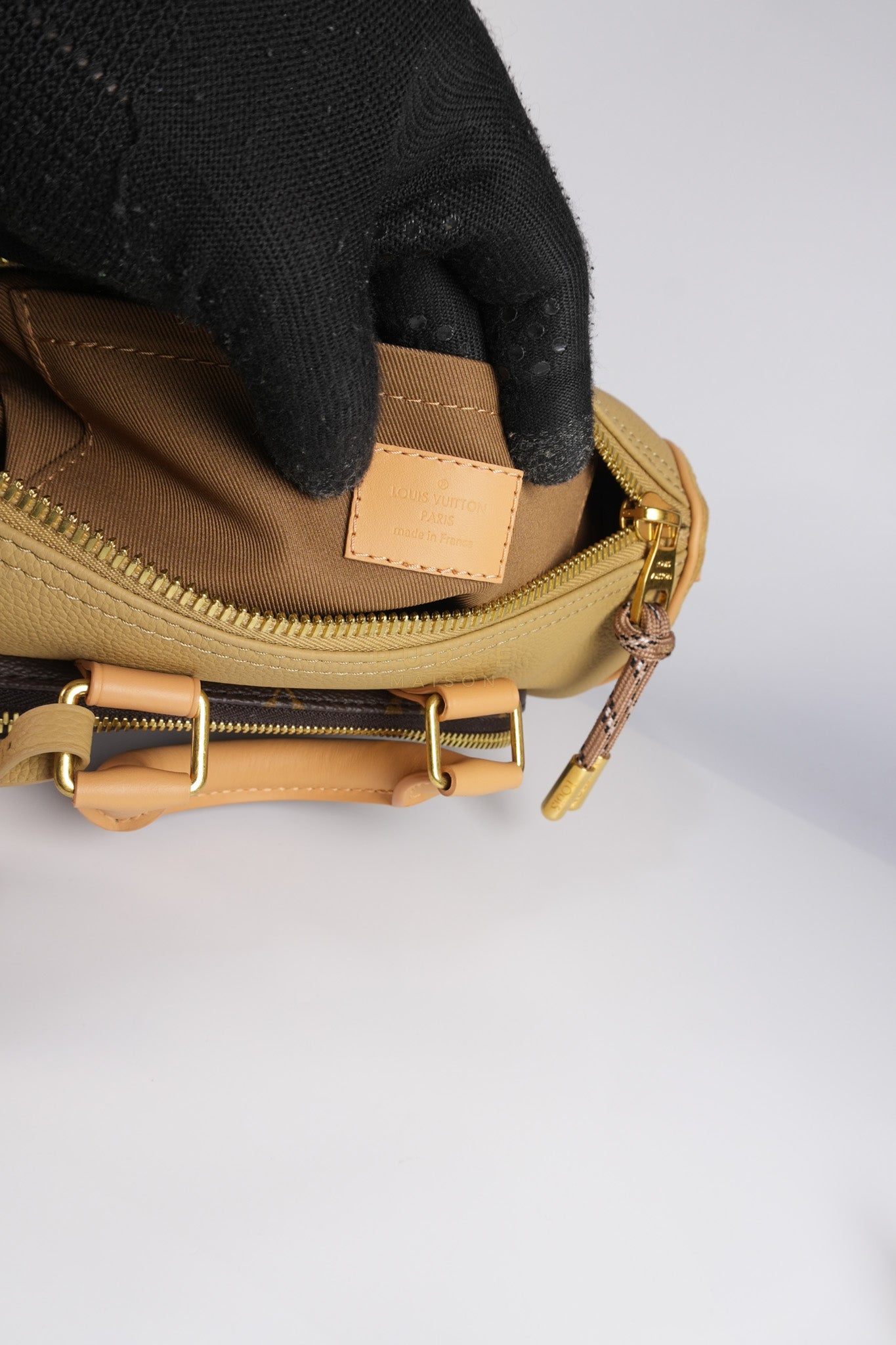Keepall 25 Bandouliere Cargo in Tonal Suede/ Cowhide/Monogram Canvas (Microchip) | Purse Maison Luxury Bags Shop