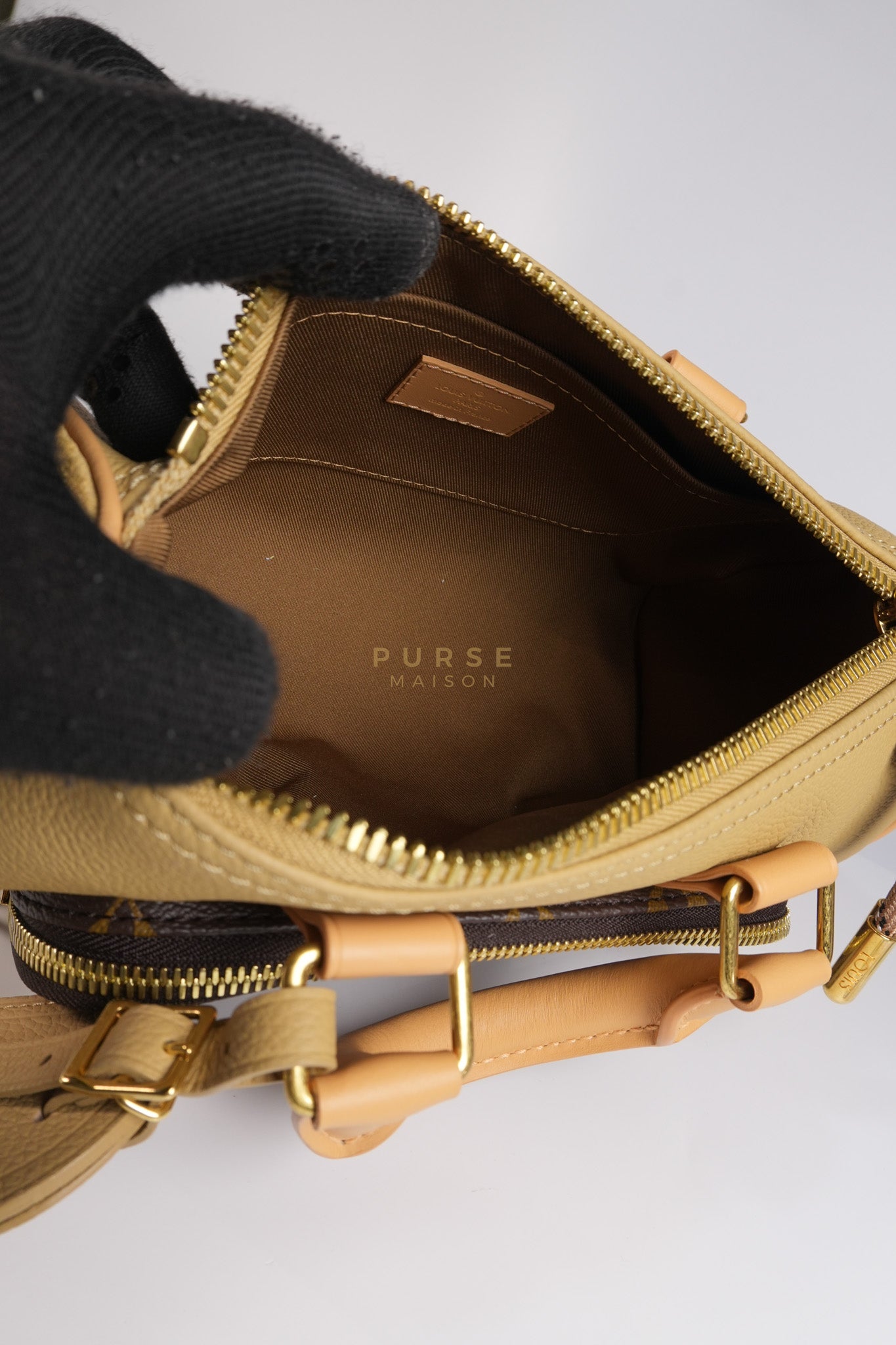Keepall 25 Bandouliere Cargo in Tonal Suede/ Cowhide/Monogram Canvas (Microchip) | Purse Maison Luxury Bags Shop