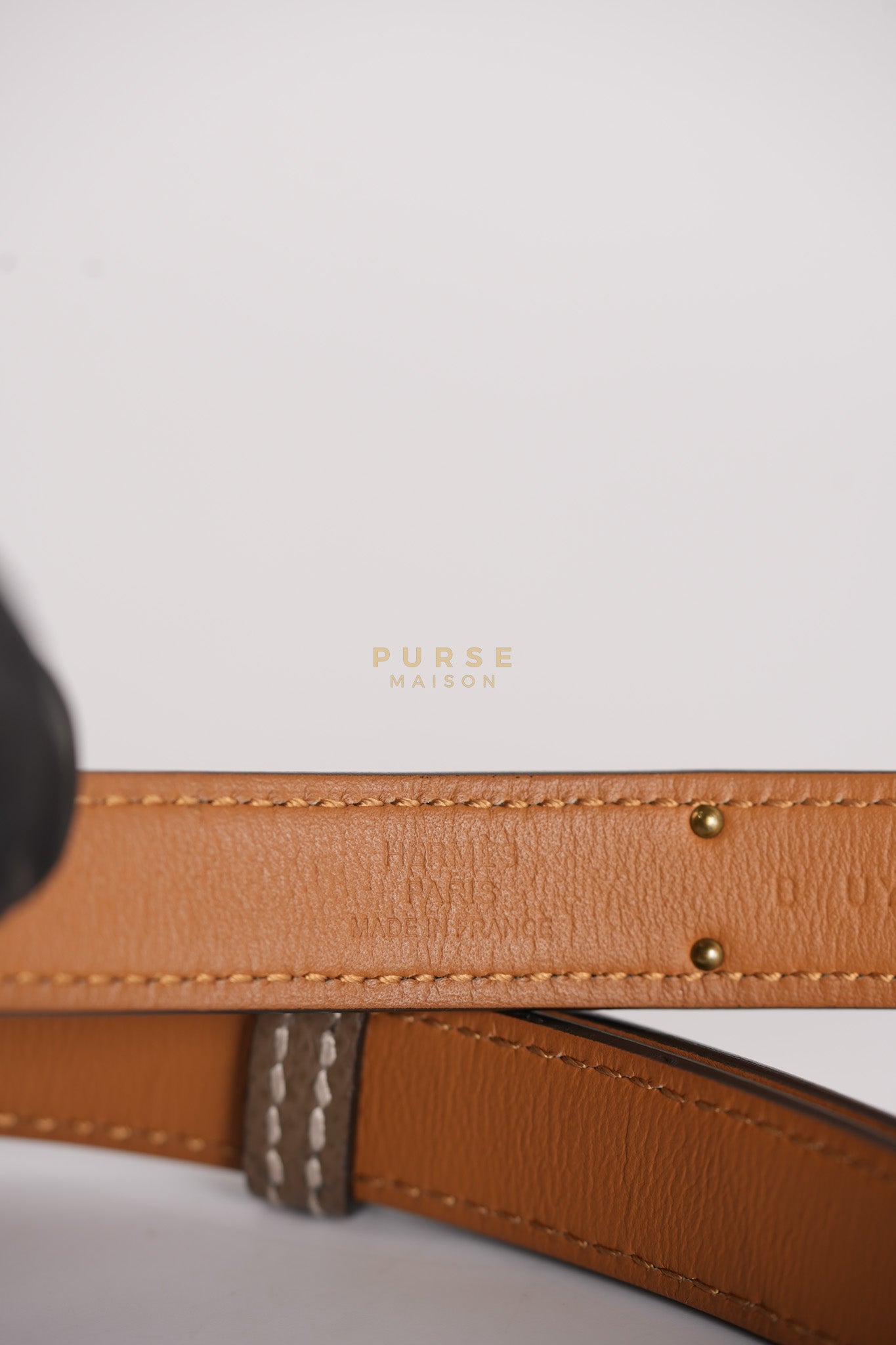 Kelly 18 Belt in Etoupe Epsom Leather & Rose Gold Hardware Stamp B (2023) | Purse Maison Luxury Bags Shop