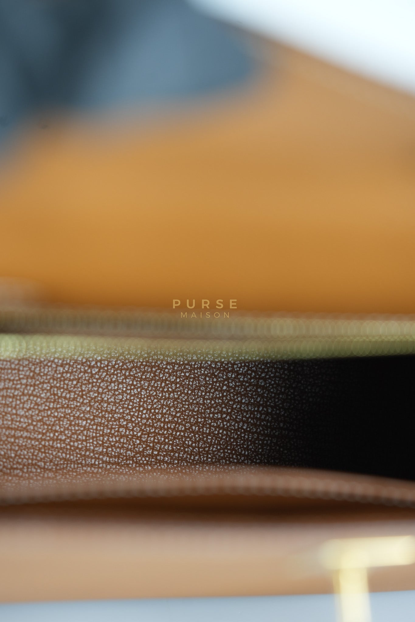 Kelly 25 Gold on Gold Sellier Epsom Leather Stamp Z (2021) | Purse Maison Luxury Bags Shop