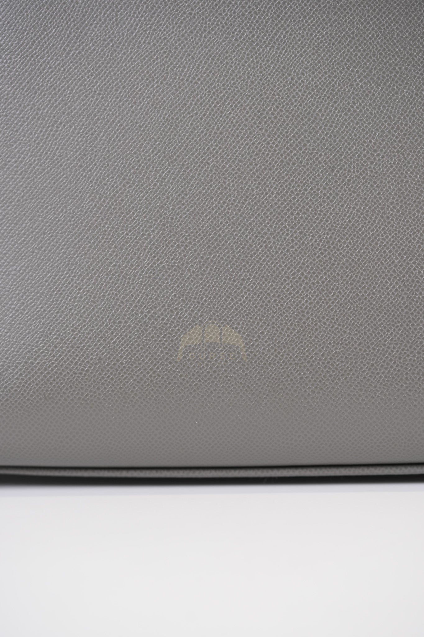 Kelly 25 Gris Mouette Madame Leather in Gold Hardware Stamp B (2023) | Purse Maison Luxury Bags Shop