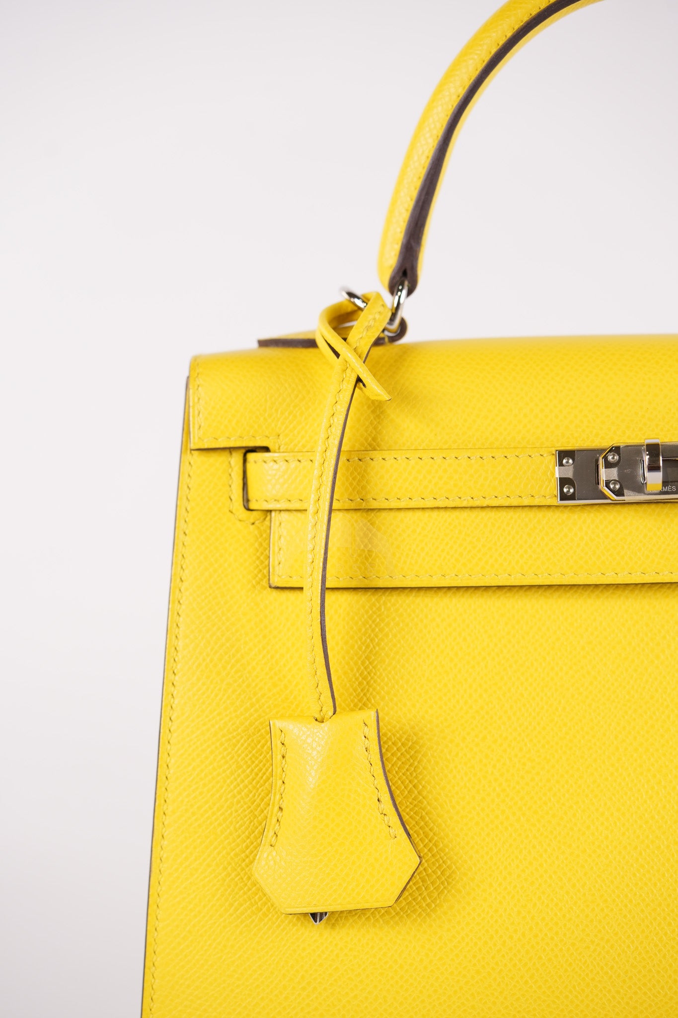 Kelly 25 in Jaune De Naples Sellier Epsom Leather & Palladium Hardware Stamp U (2022) | Purse Maison Luxury Bags Shop