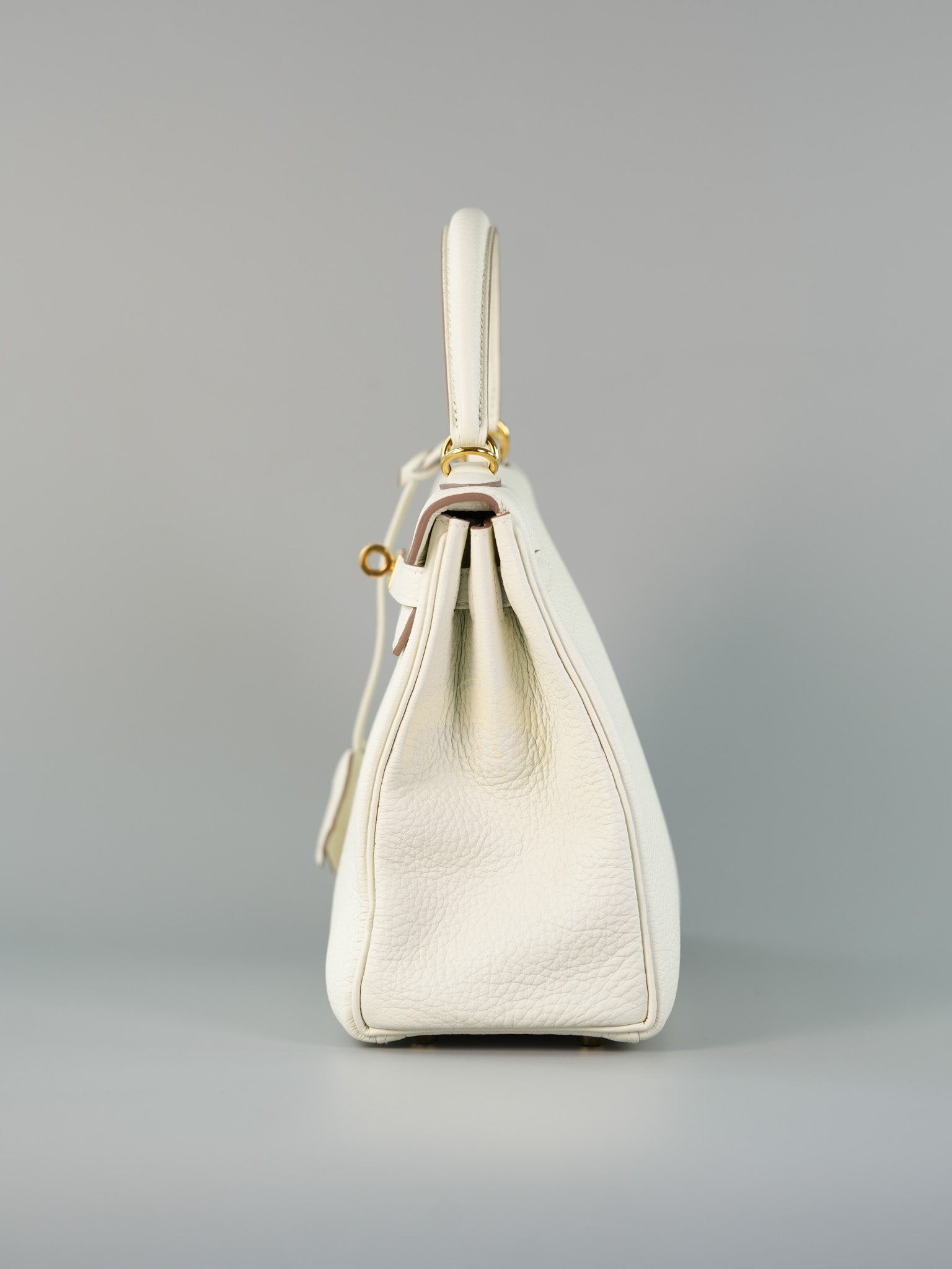 Kelly 25 in Mushroom Togo Leather Retourne & Gold Hardware Stamp B (2023) | Purse Maison Luxury Bags Shop