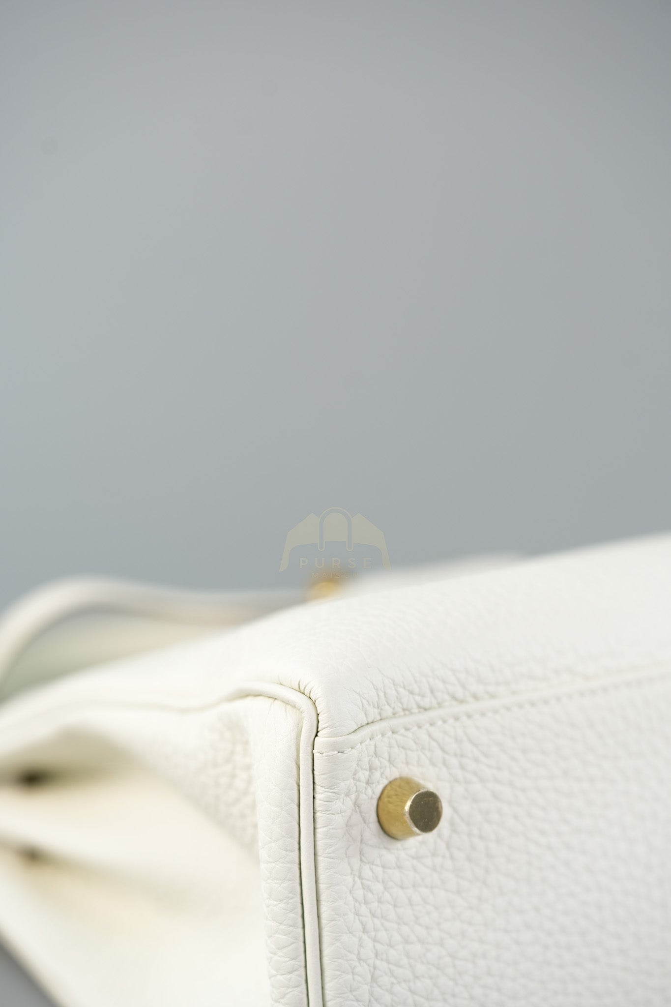 Kelly 25 in Mushroom Togo Leather Retourne & Gold Hardware Stamp B (2023) | Purse Maison Luxury Bags Shop