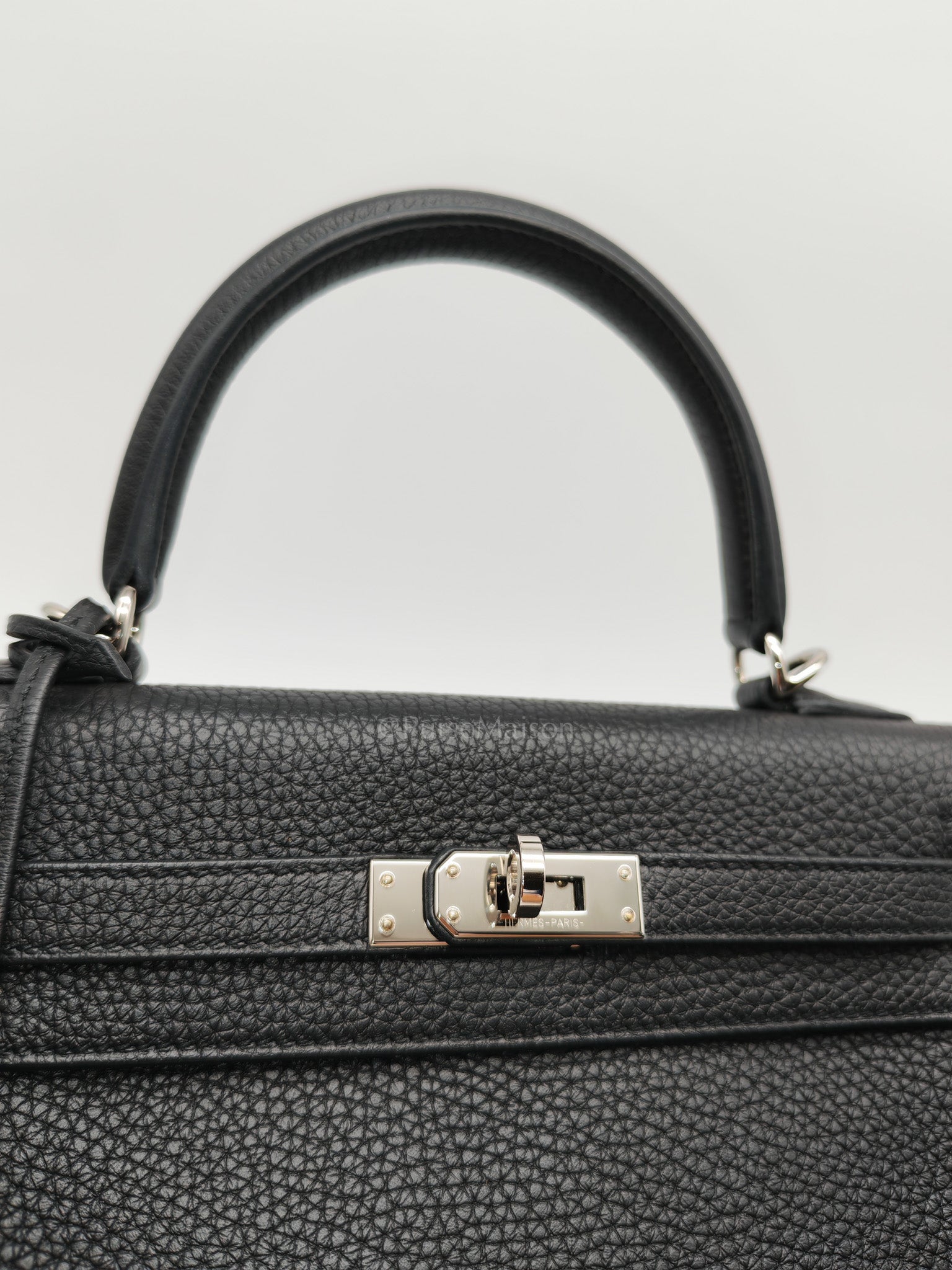 Kelly 25 Retourne in Black Togo Leather Palladium Hardware Stamp B(2023) | Purse Maison Luxury Bags Shop