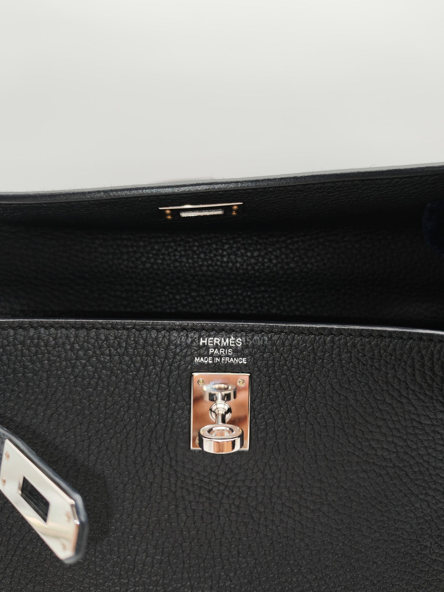 Kelly 25 Retourne in Black Togo Leather Palladium Hardware Stamp B(2023) | Purse Maison Luxury Bags Shop