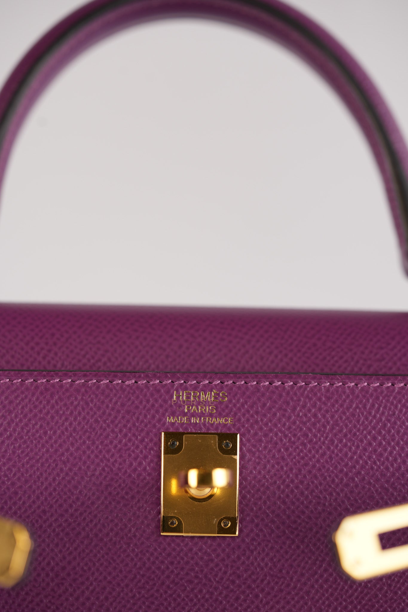 Kelly 25 Sellier Anemone in Epsom Leather and Gold Hardware Stamp D (2019) | Purse Maison Luxury Bags Shop