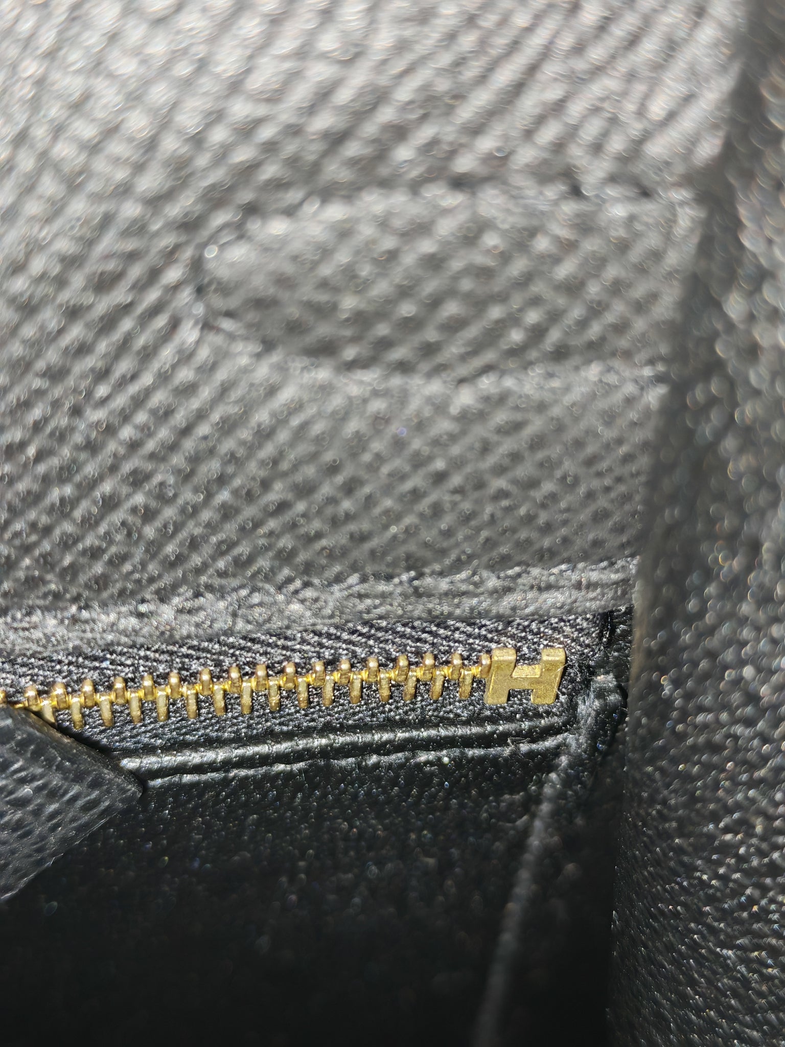 Kelly 25 Sellier Black/Noir Epsom Leather in Gold Hardware Stamp B(2023) | Purse Maison Luxury Bags Shop