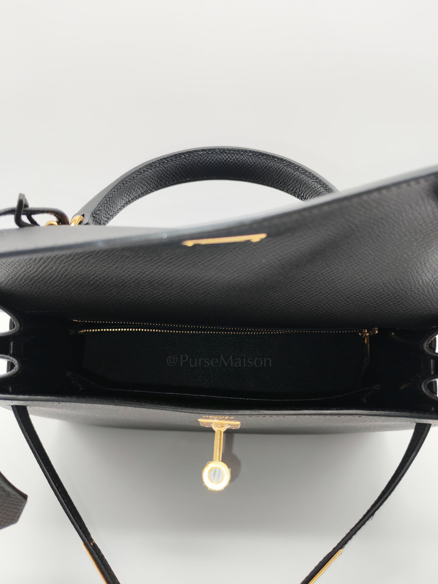 Kelly 25 Sellier Black/Noir Epsom Leather in Gold Hardware Stamp B(2023) | Purse Maison Luxury Bags Shop
